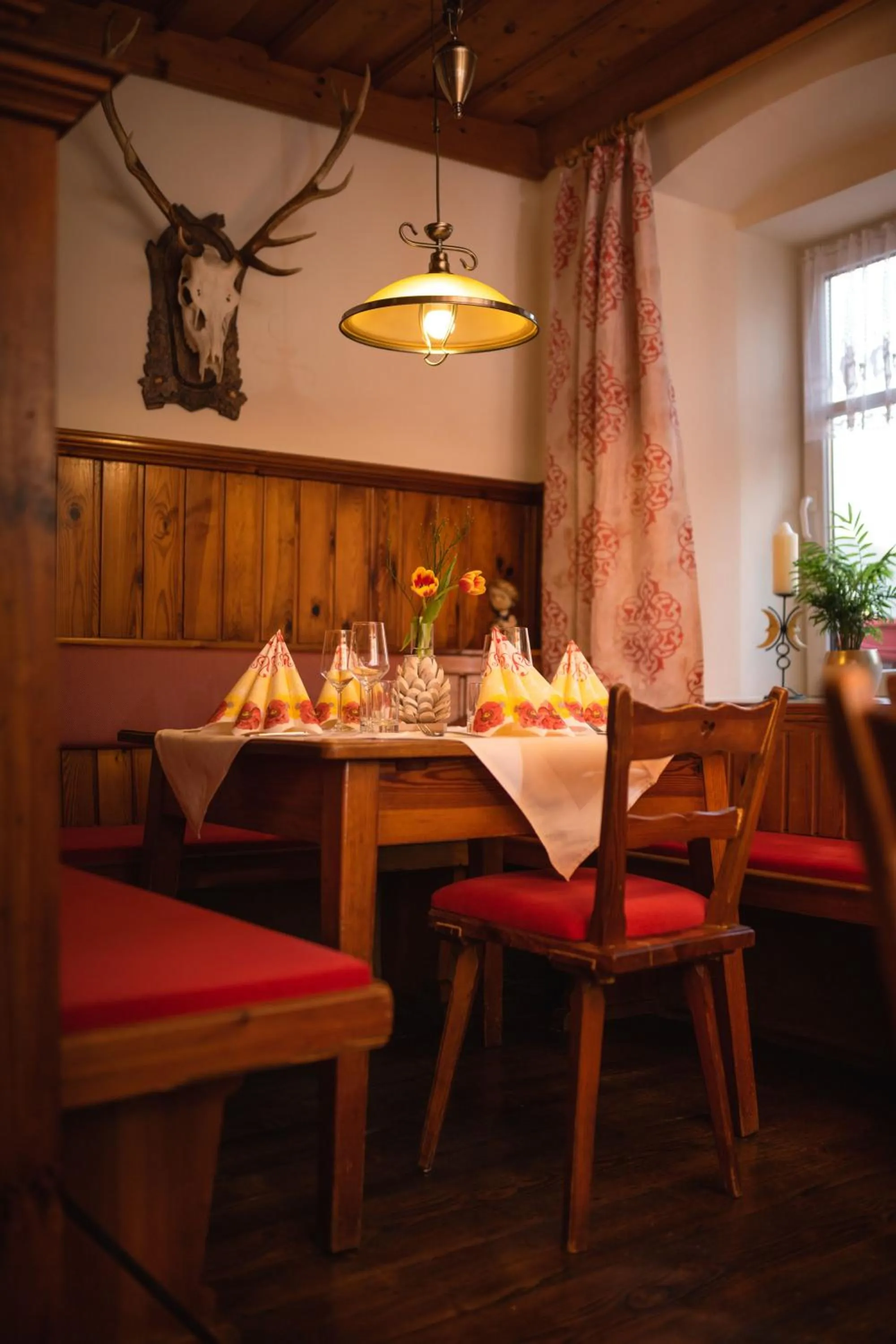 Restaurant/places to eat in Pogöriacherhof