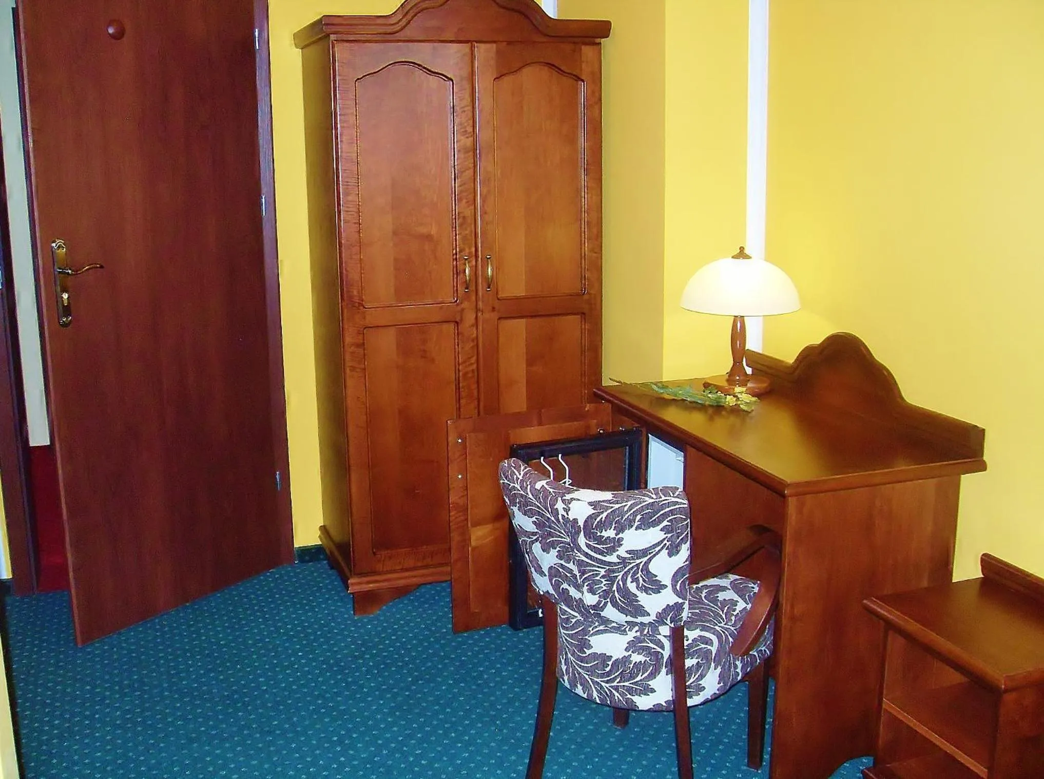 hair dresser in Mazurska Chata jezioro i aquapark 6 min, centrum i promenada 12 min