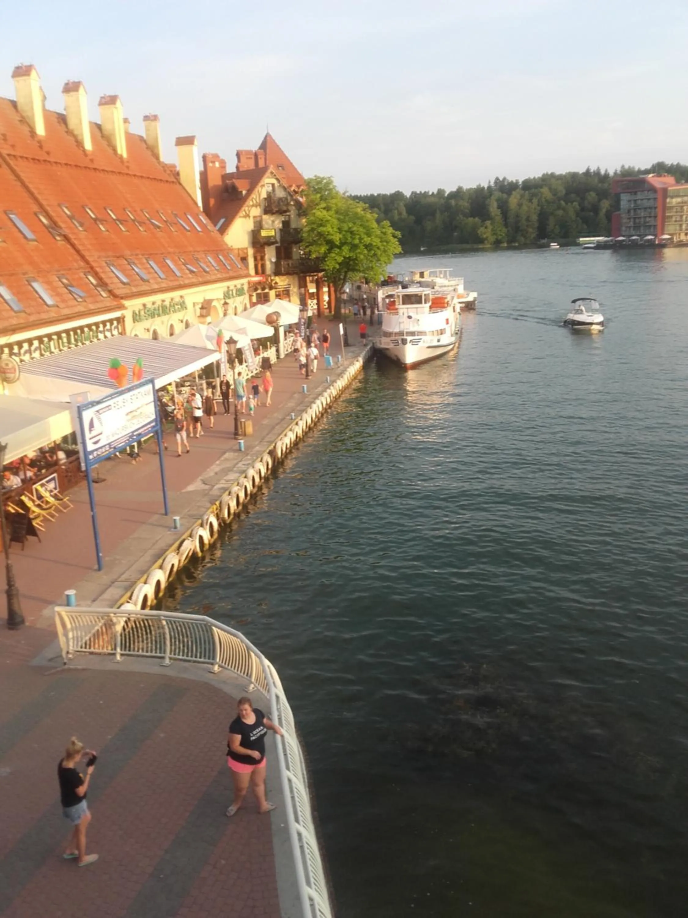 Neighbourhood in Mazurska Chata jezioro i aquapark 6 min, centrum i promenada 12 min