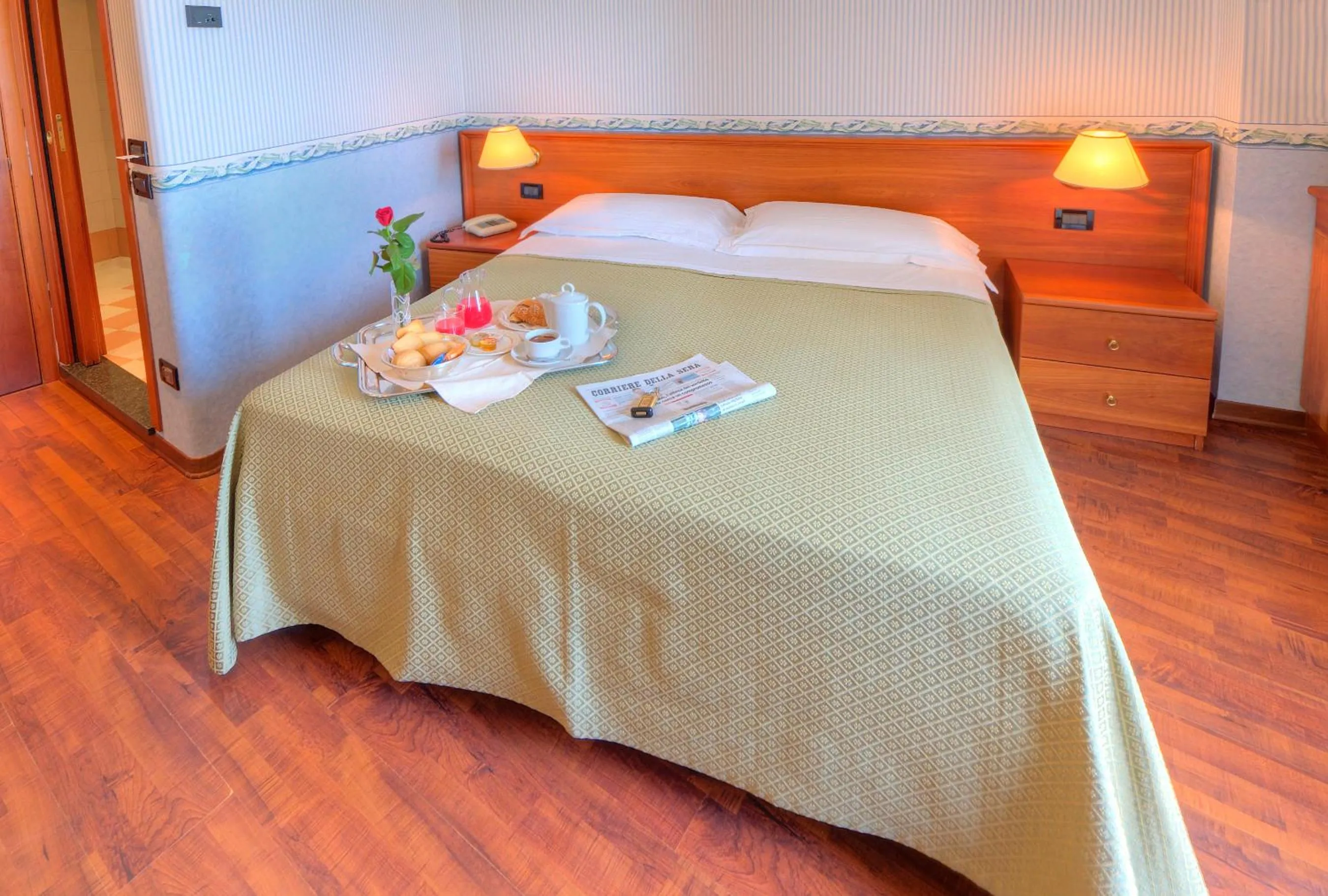 Bedroom, Bed in Hotel Palace