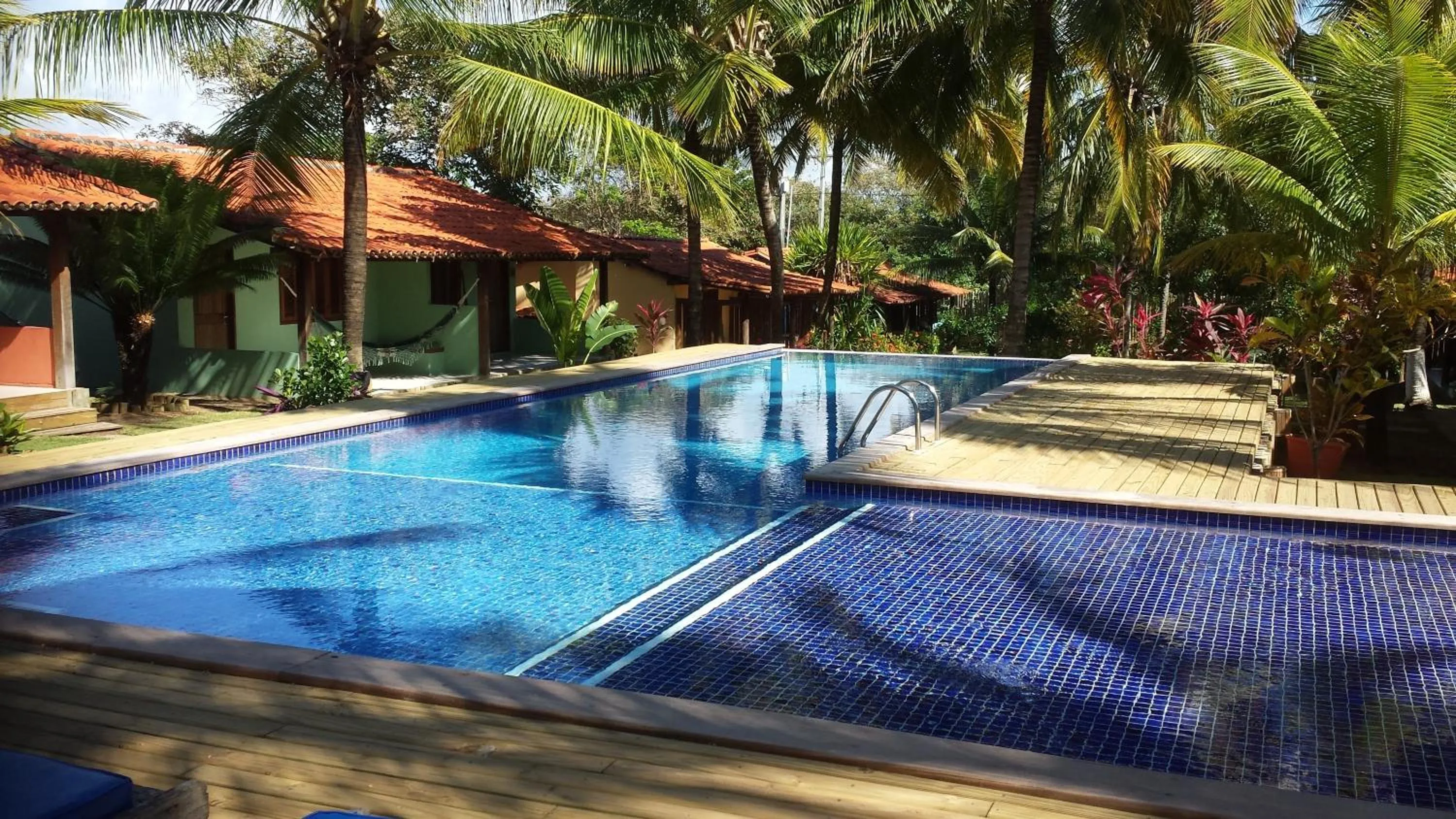 Swimming pool in Pousada Praia das Ondas - Pé na areia