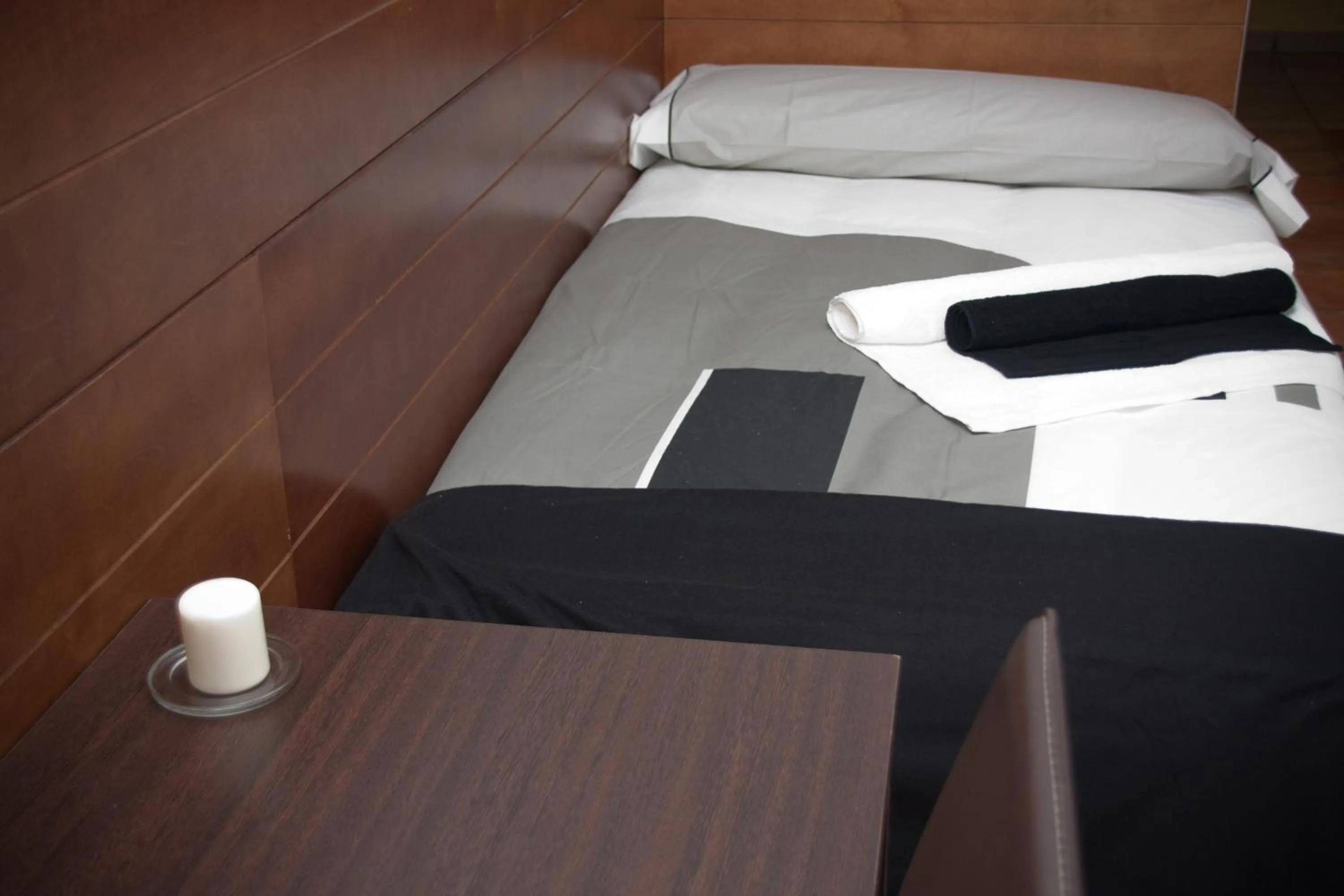 Photo of the whole room, Bed in Hotel Cuéntame