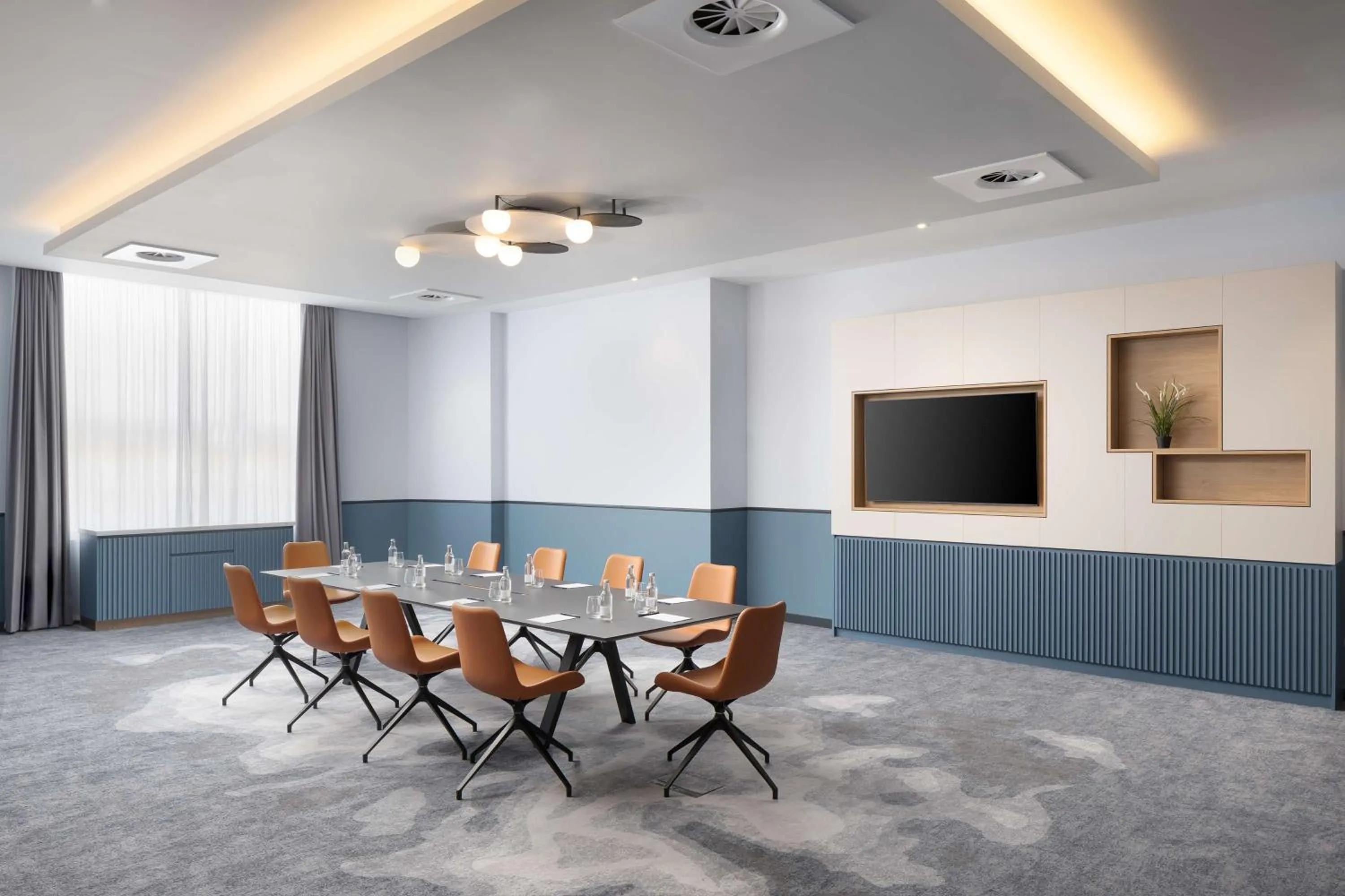 Meeting/conference room in DoubleTree By Hilton Brighton Metropole