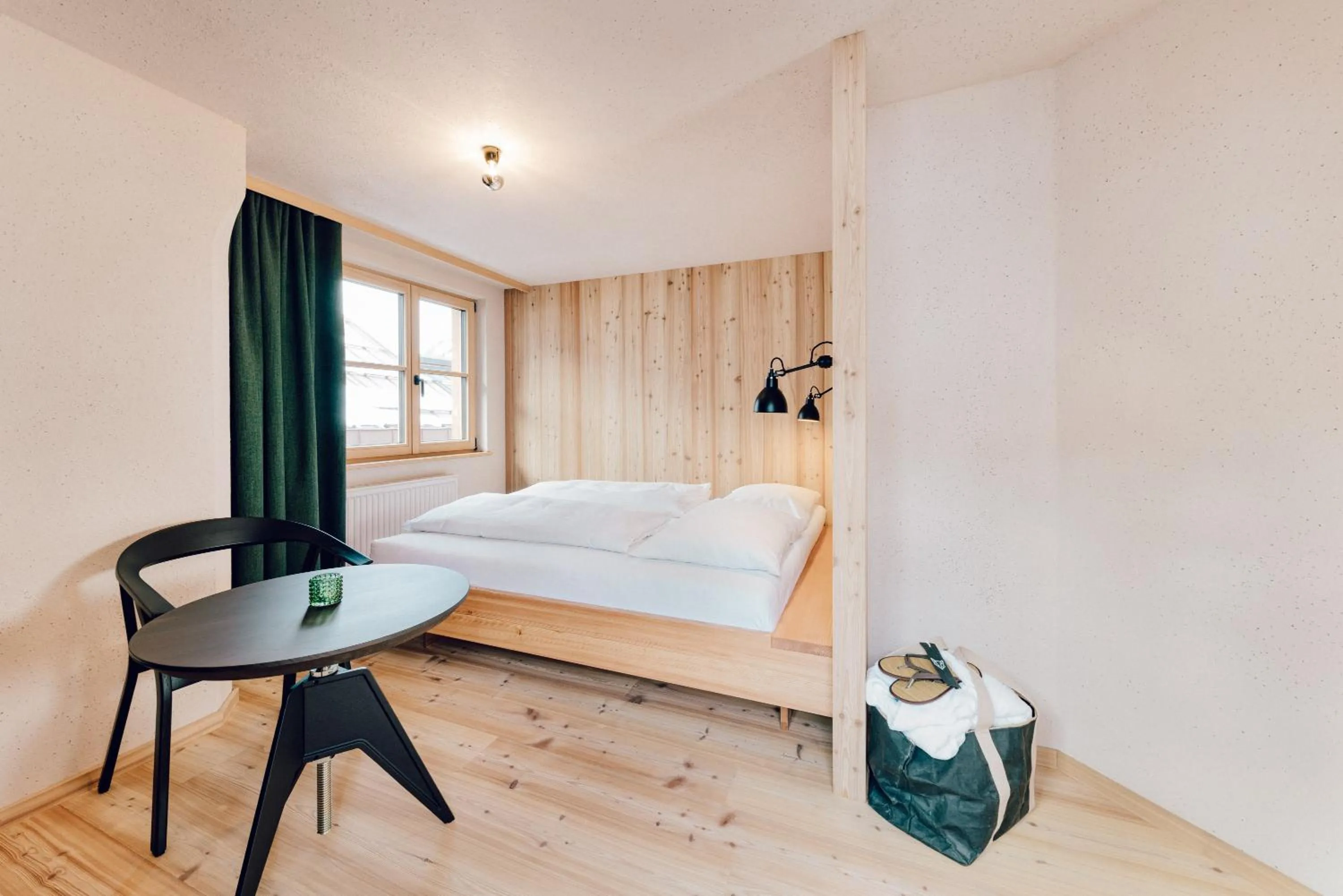 Photo of the whole room, Bed in Das Johann