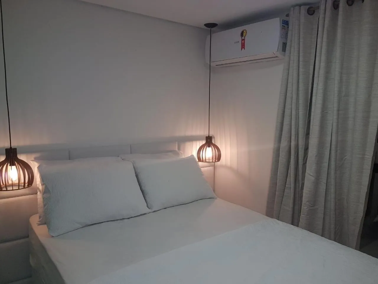 Area and facilities in Laguna Beach Flat