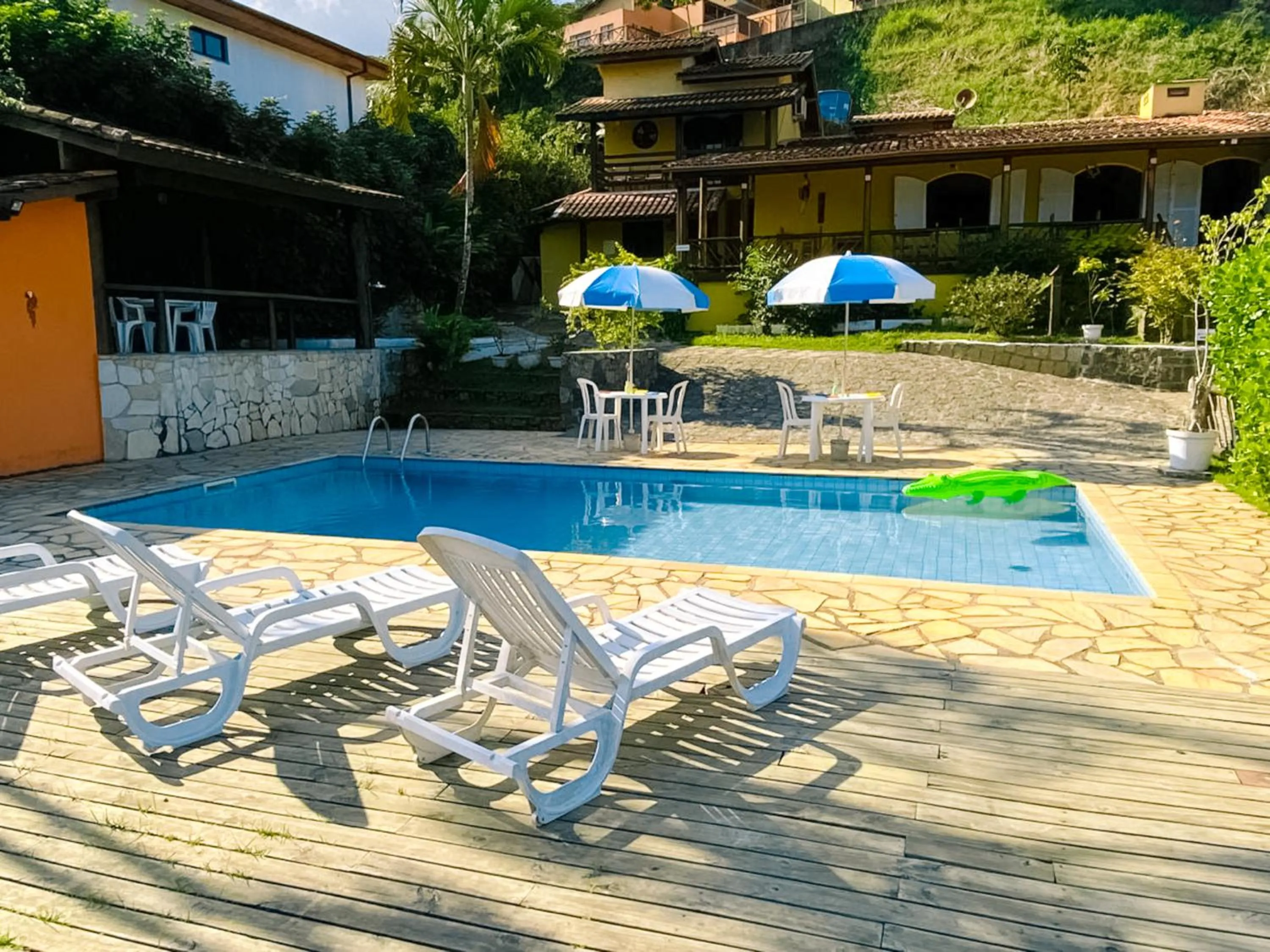 Property building in Pousada Aporan Ilhabela