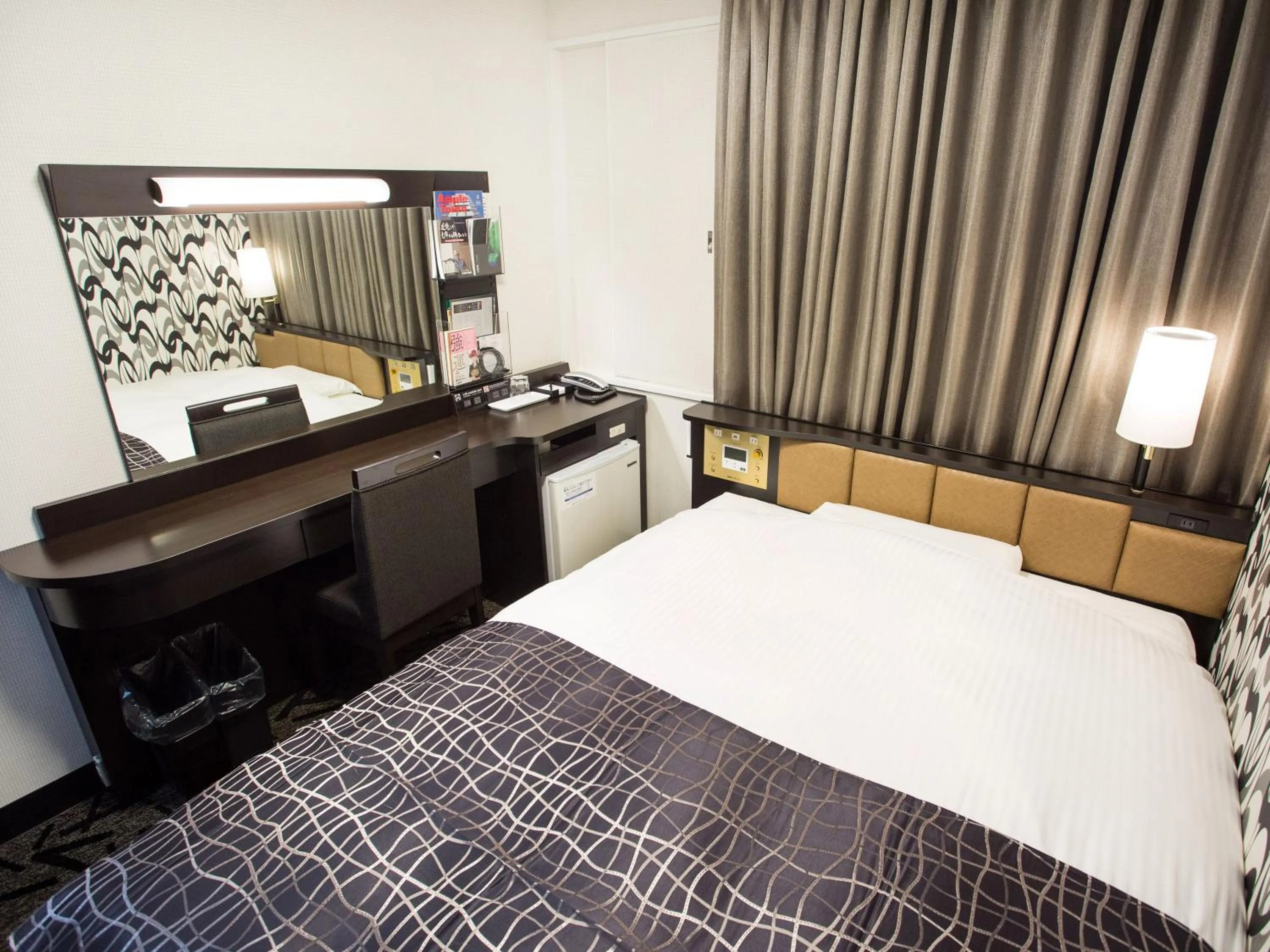 Photo of the whole room, Bed in APA Hotel Hakodate Ekimae