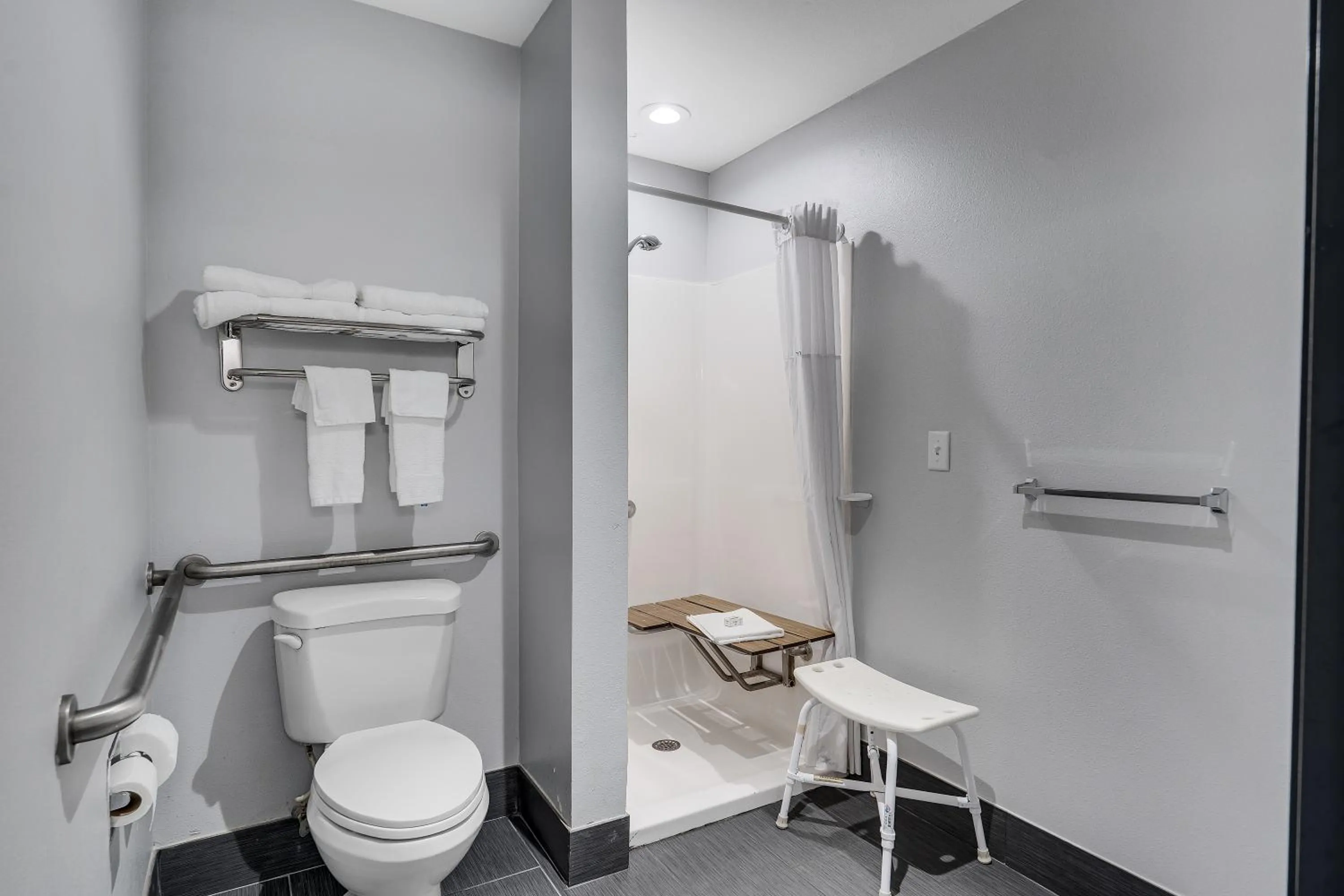 Shower in Baymont by Wyndham La Crosse/Onalaska