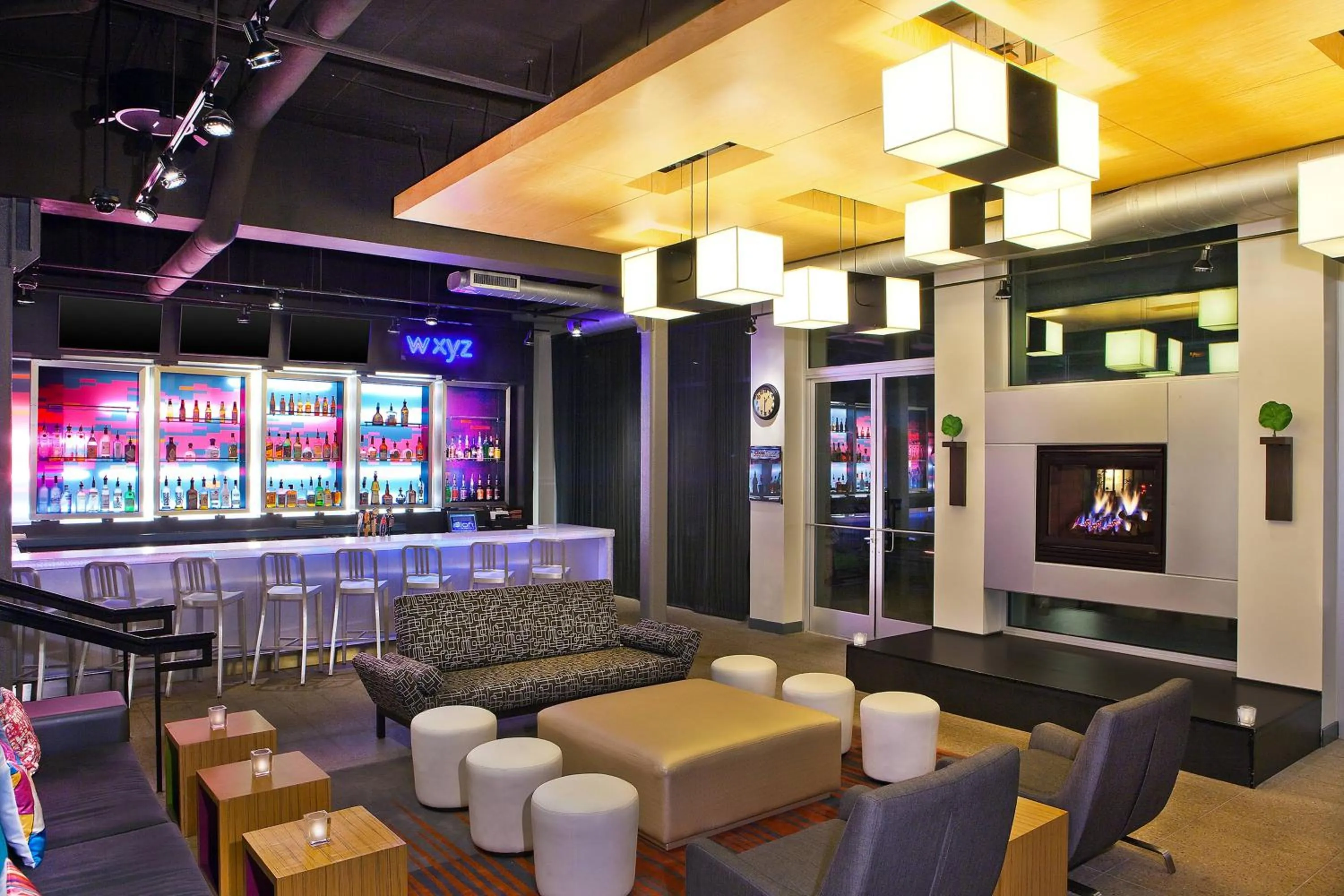 Lounge or bar in Aloft Arundel Mills BWI Airport