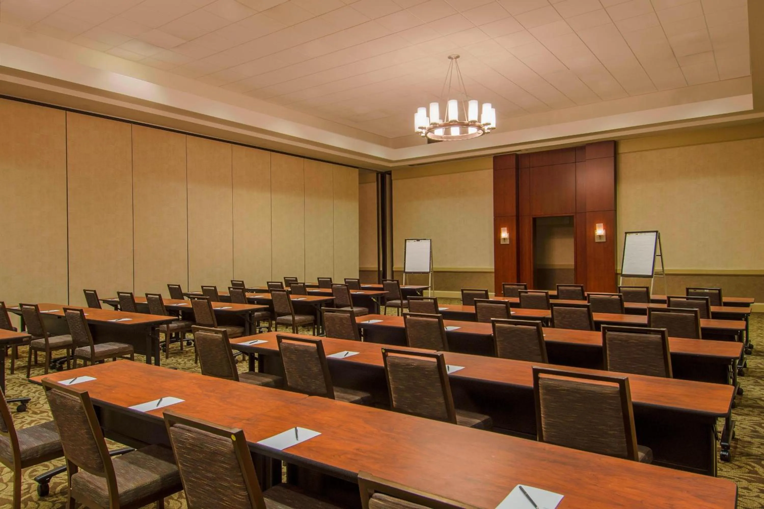 Meeting/conference room in The Westin Baltimore Washington Airport - BWI