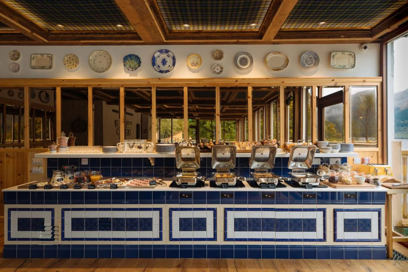 Breakfast in The Whispering Pine Lodge