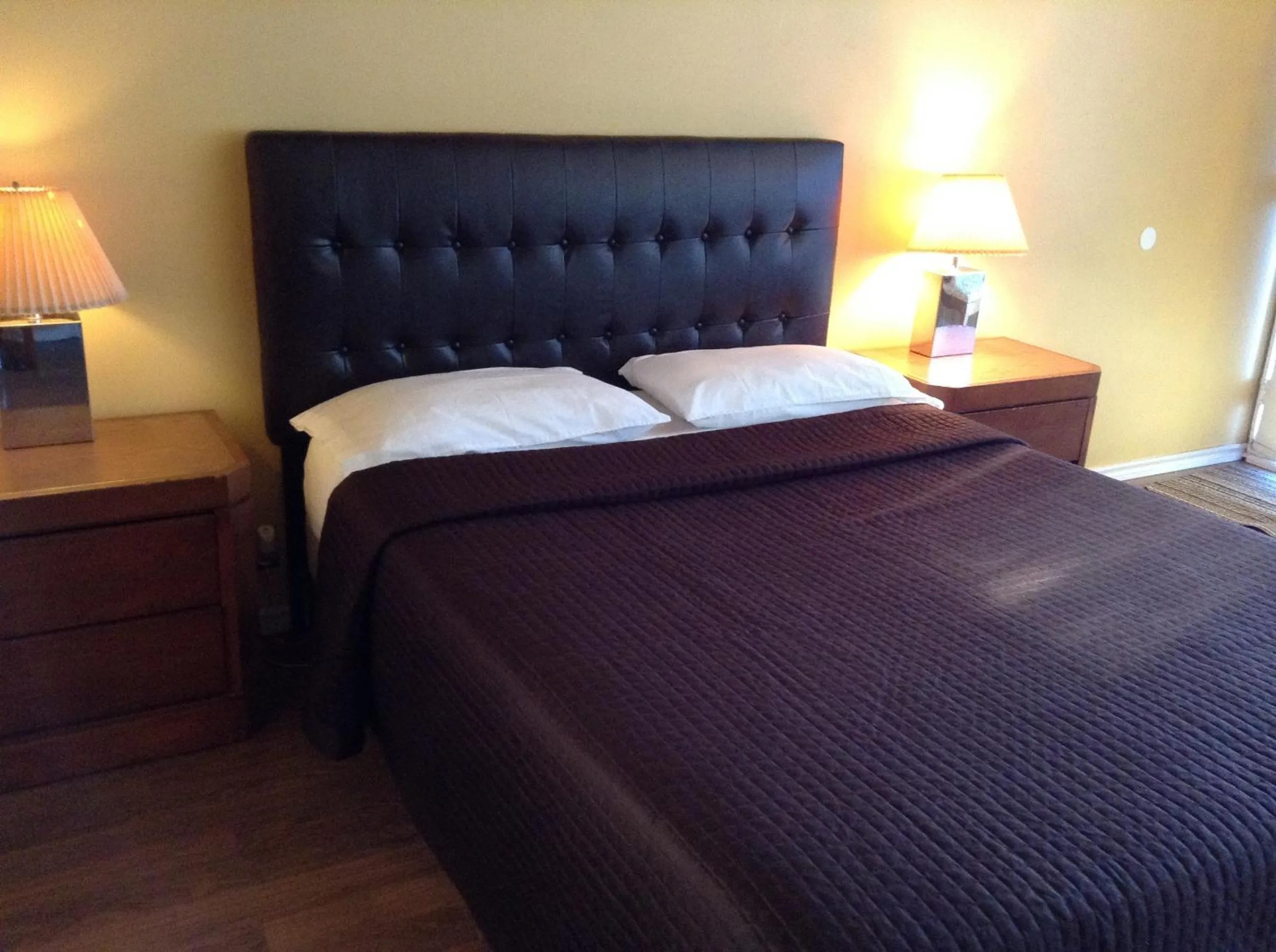 Bed in Motel Rive Du Lac