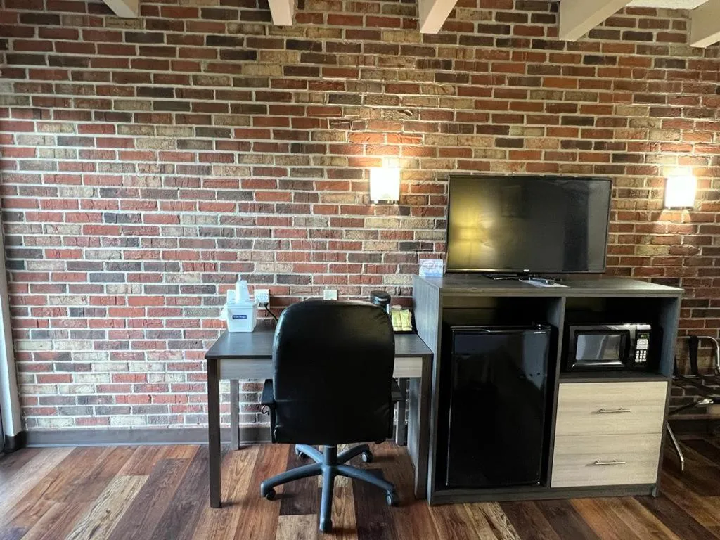 Guests in Travelodge by Wyndham Wytheville