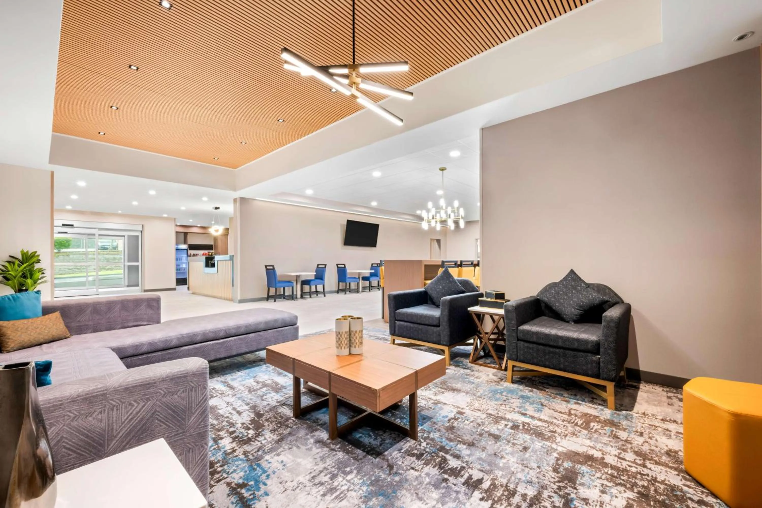 Lobby or reception in Best Western Niantic - New London, Mystic Area