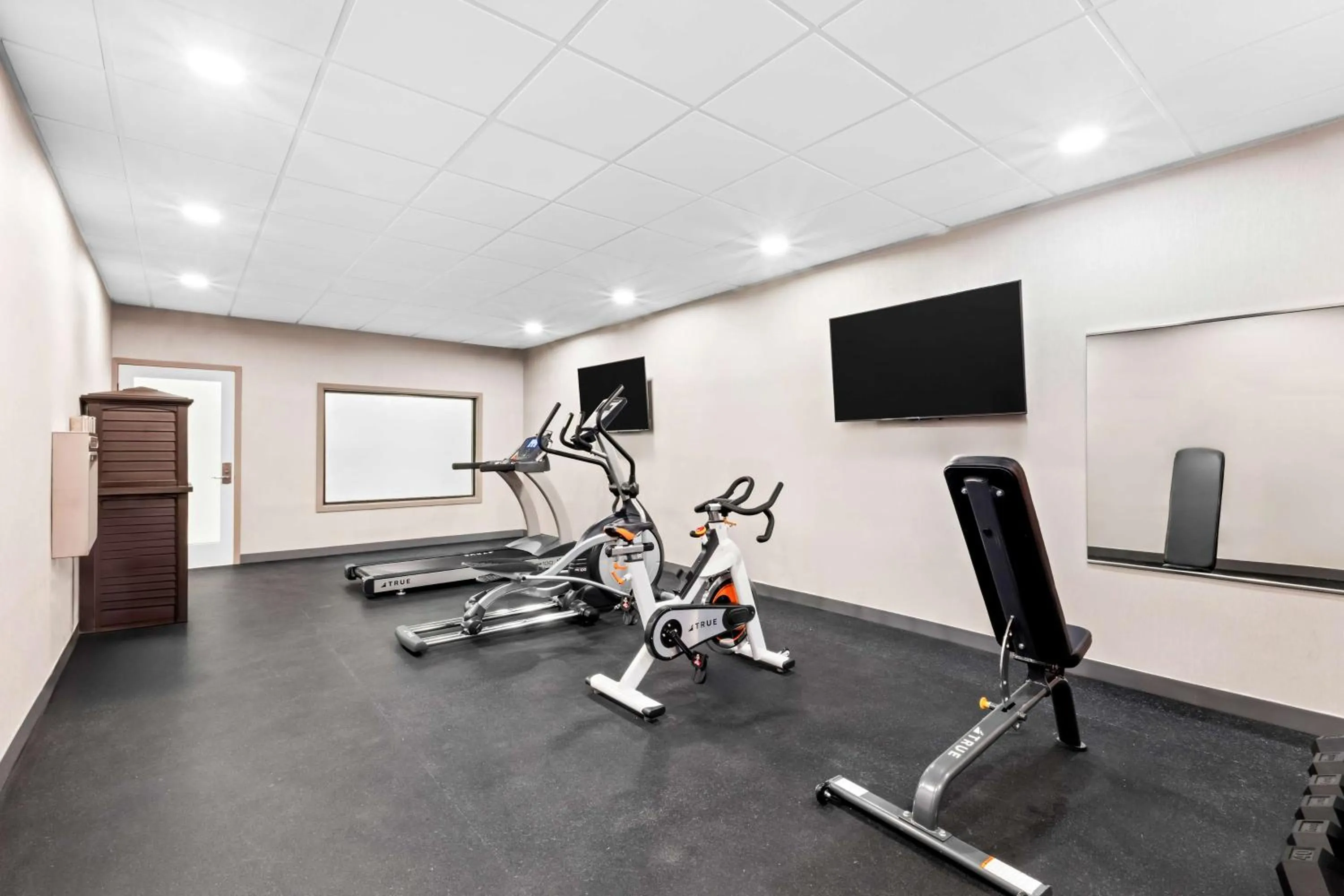 Fitness centre/facilities in Best Western Niantic - New London, Mystic Area