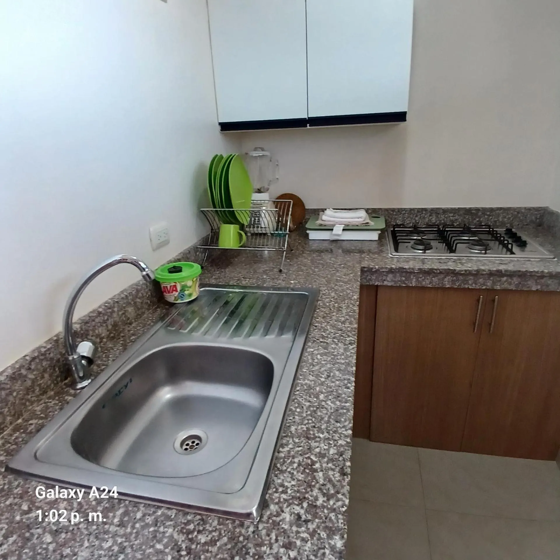 Kitchen or kitchenette in Suites Sonikikos