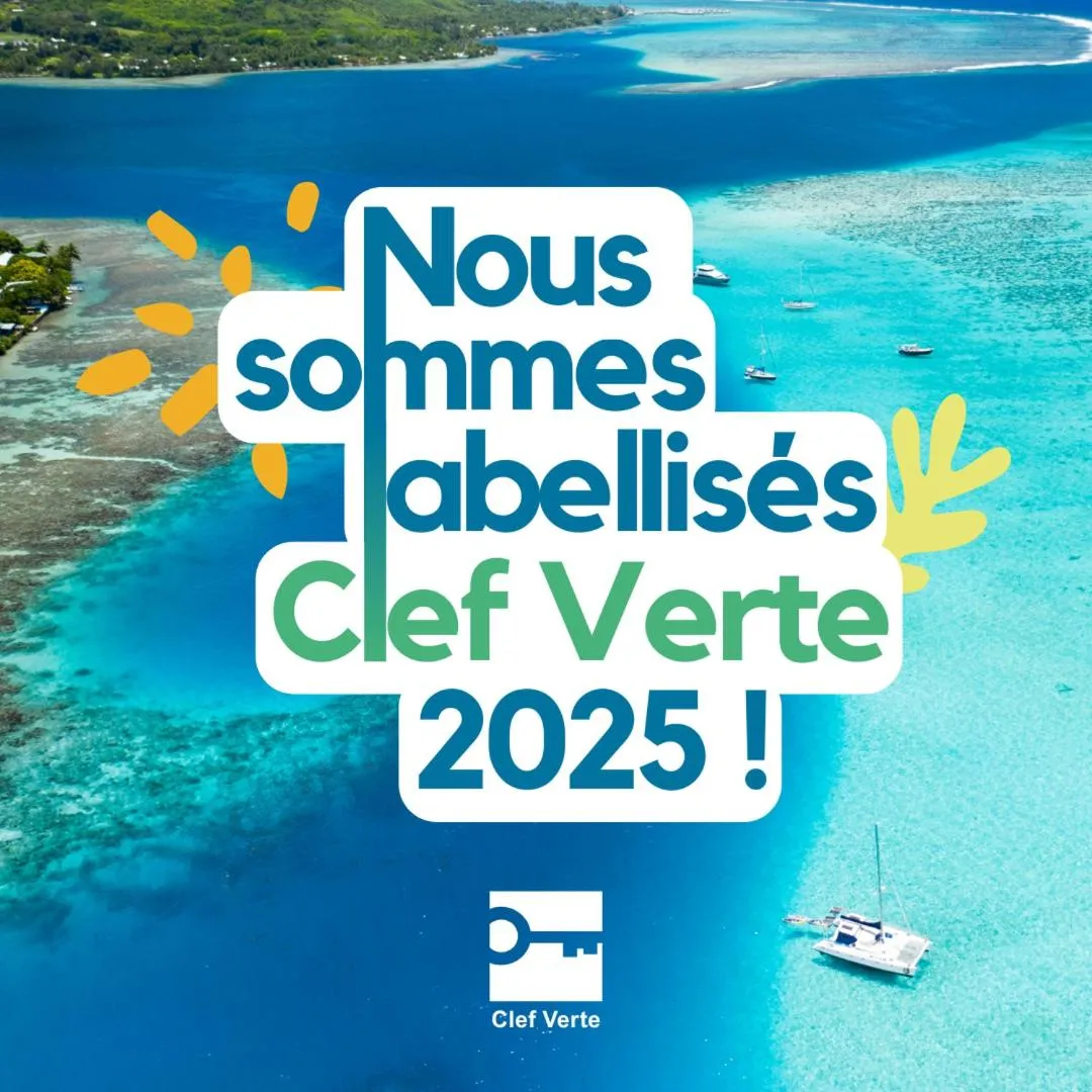 Logo/Certificate/Sign in Opoa Beach Hotel