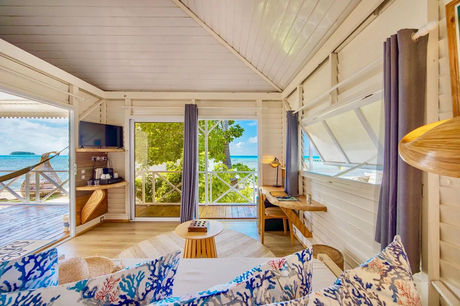 Sea view in Opoa Beach Hotel