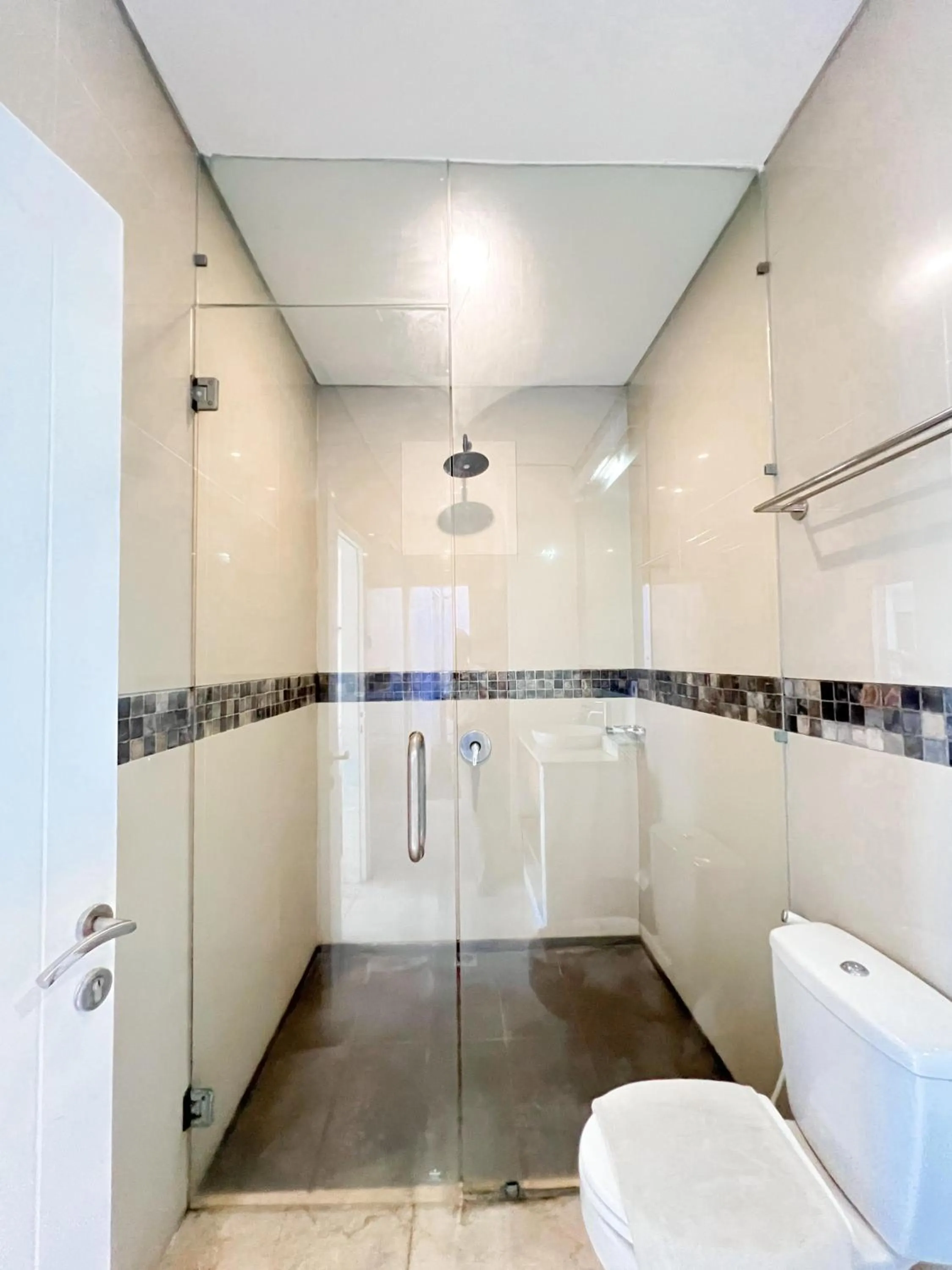 Bathroom in Apple Villas & Apartments