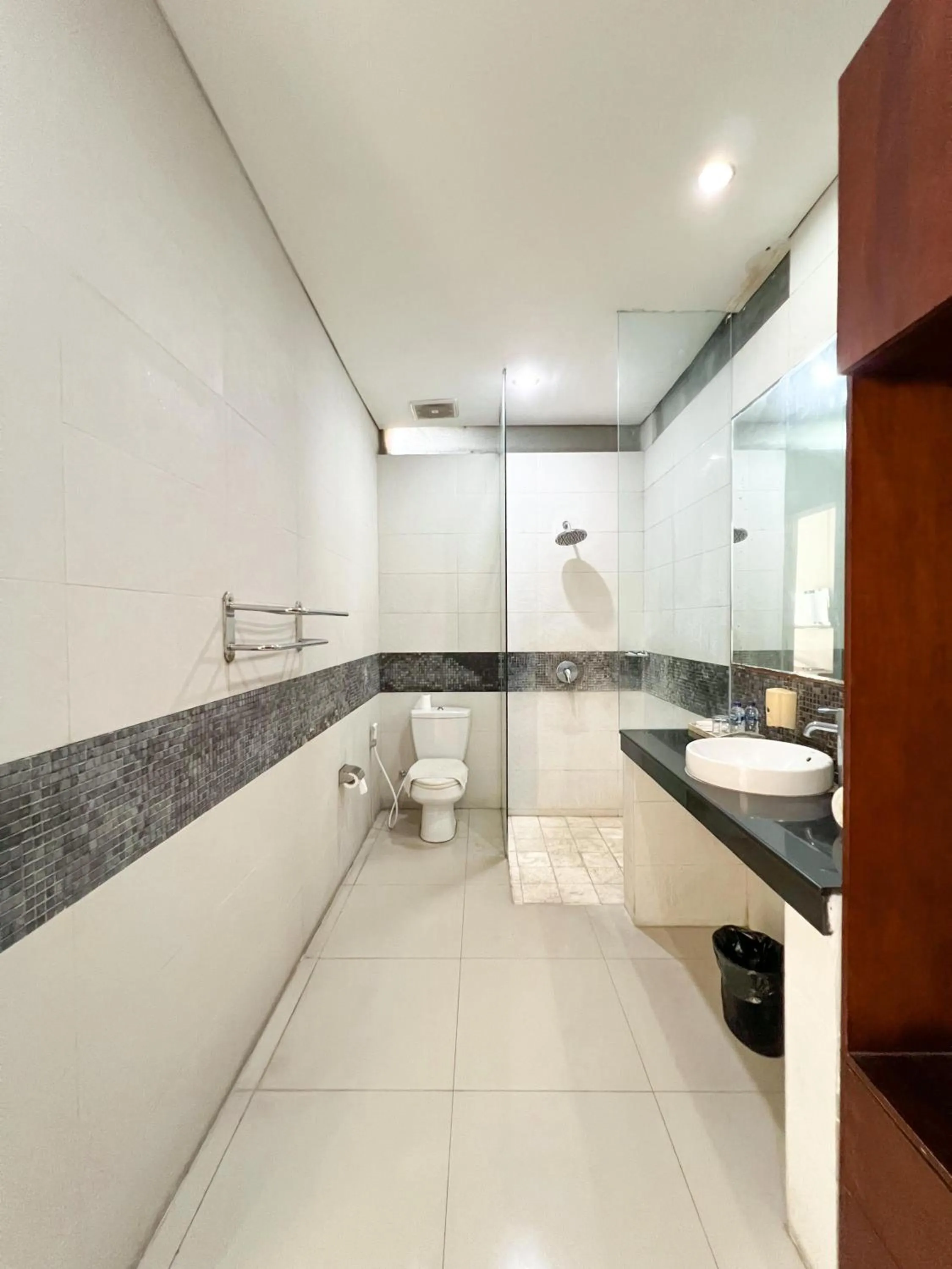 Bathroom in Apple Villas & Apartments