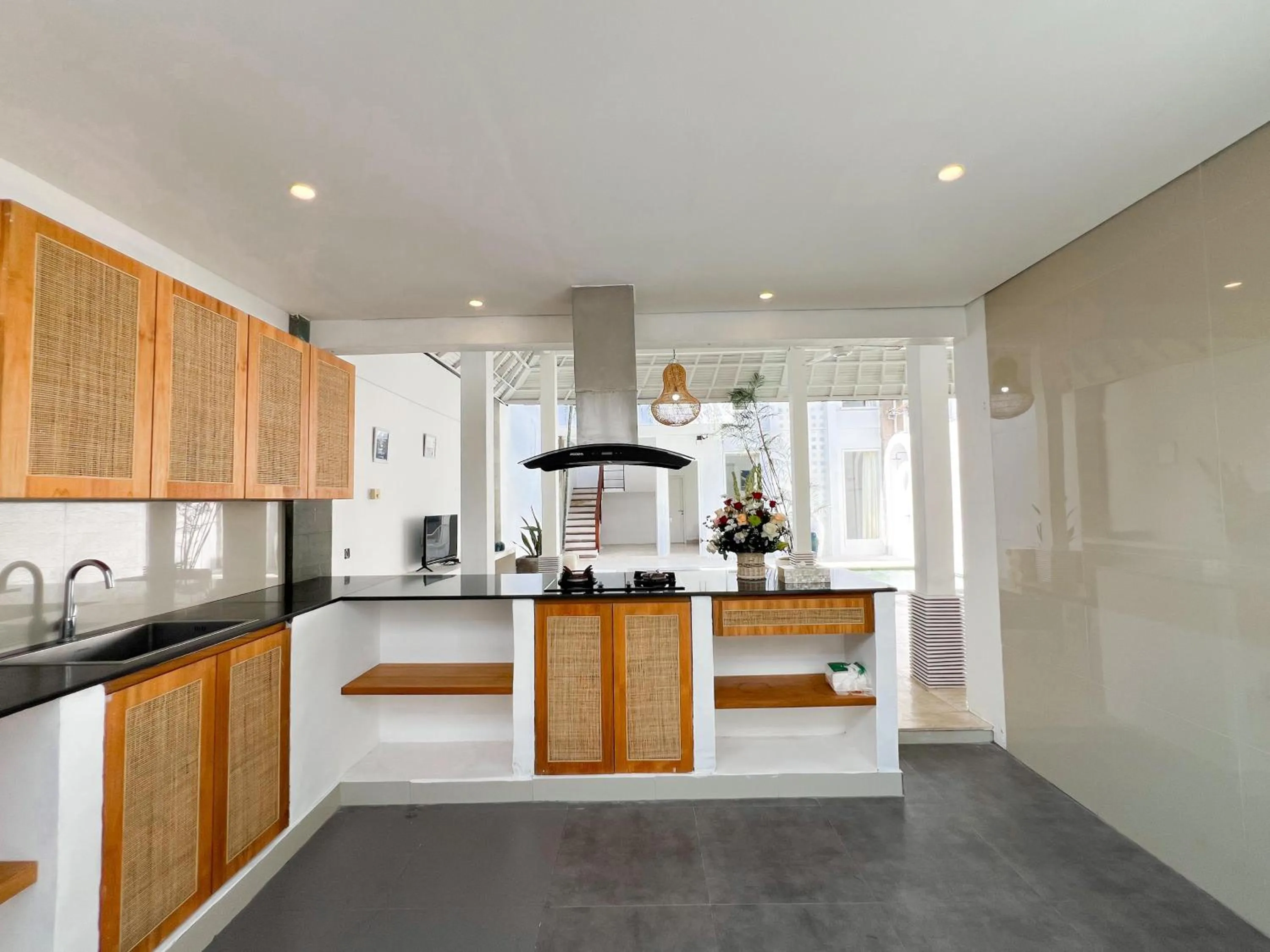 Kitchen or kitchenette in Apple Villas & Apartments