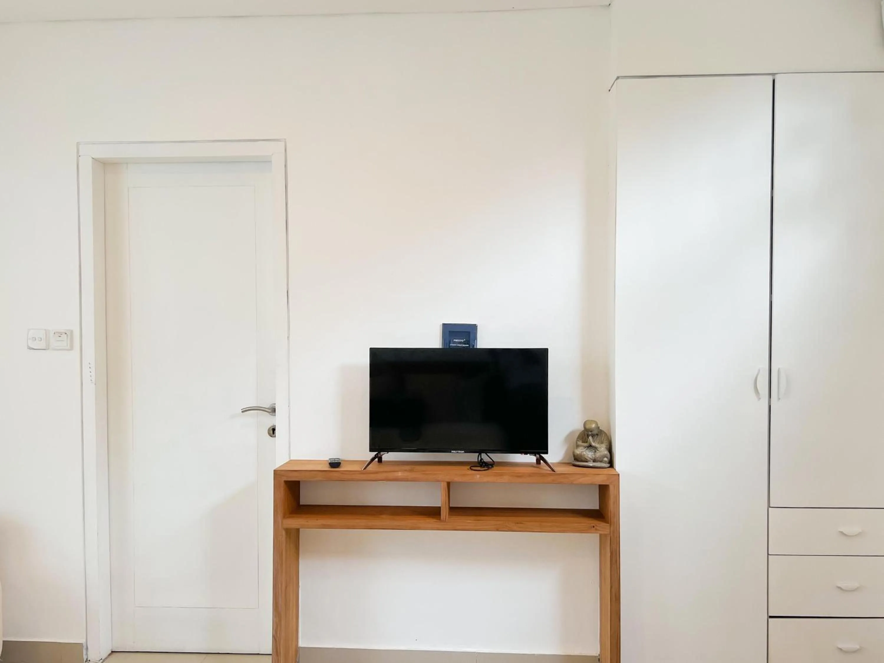 TV and multimedia in Apple Villas & Apartments