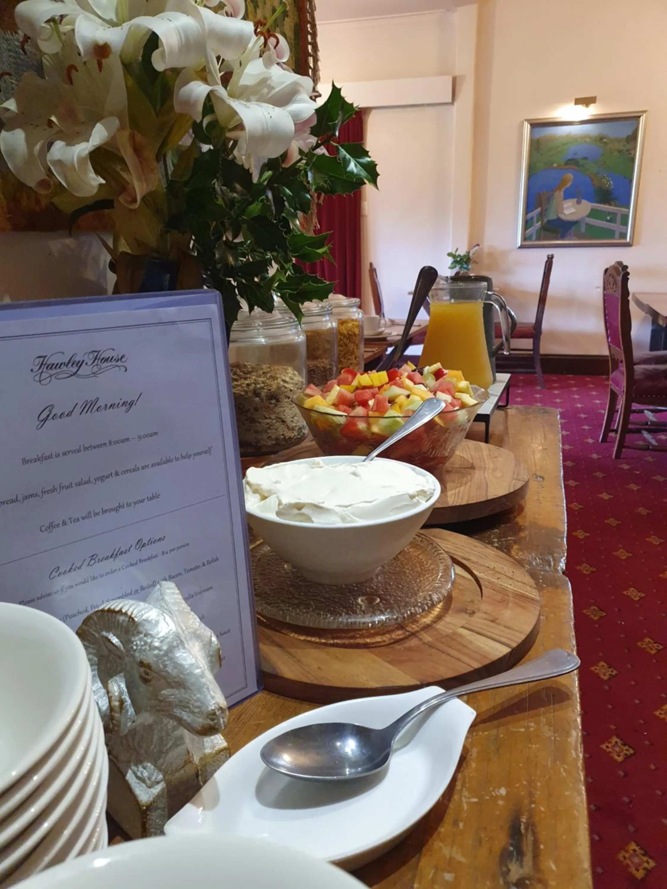 Breakfast in Hawley House