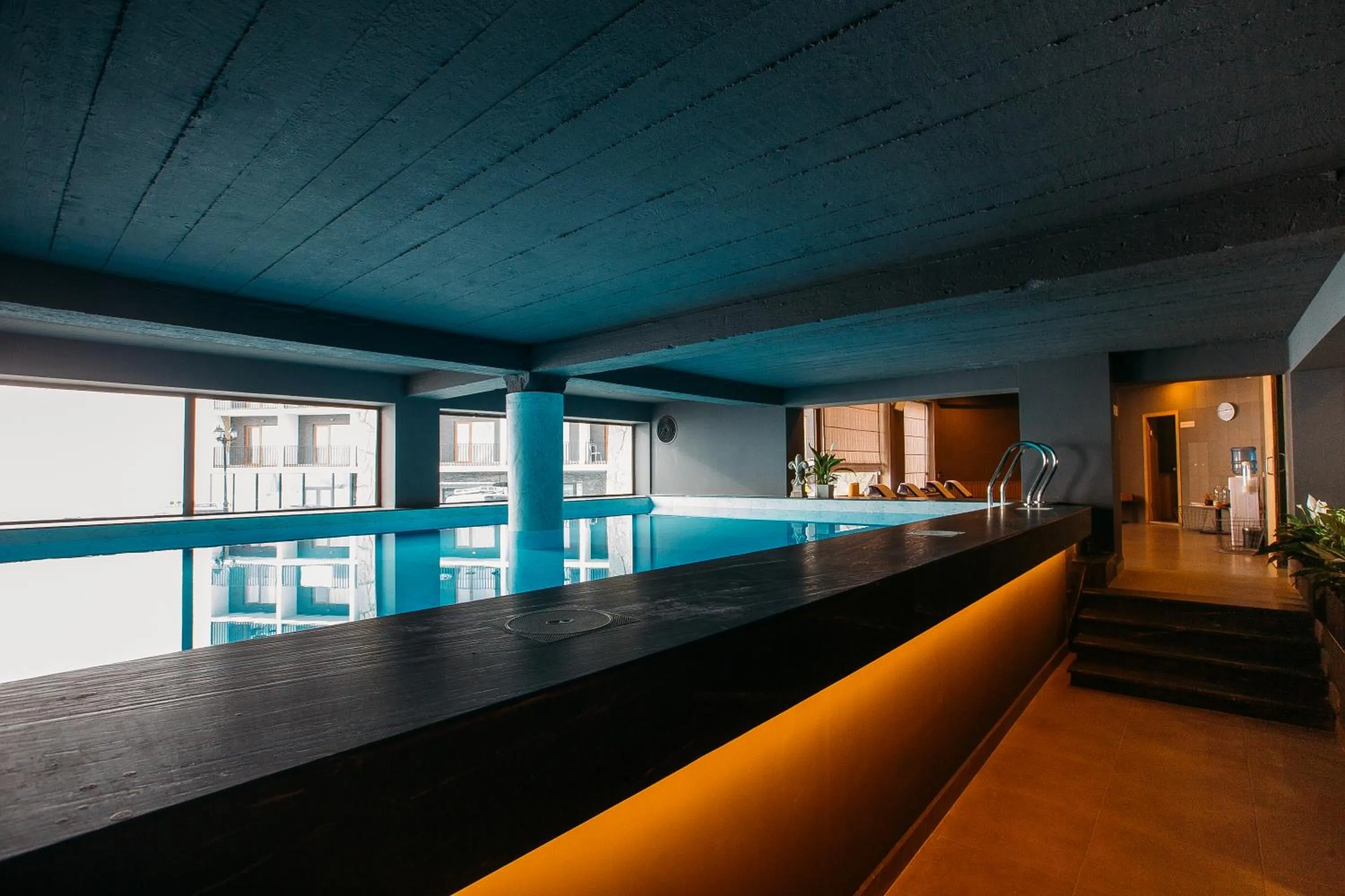 Swimming pool in Hotel Carpe Diem Gudauri