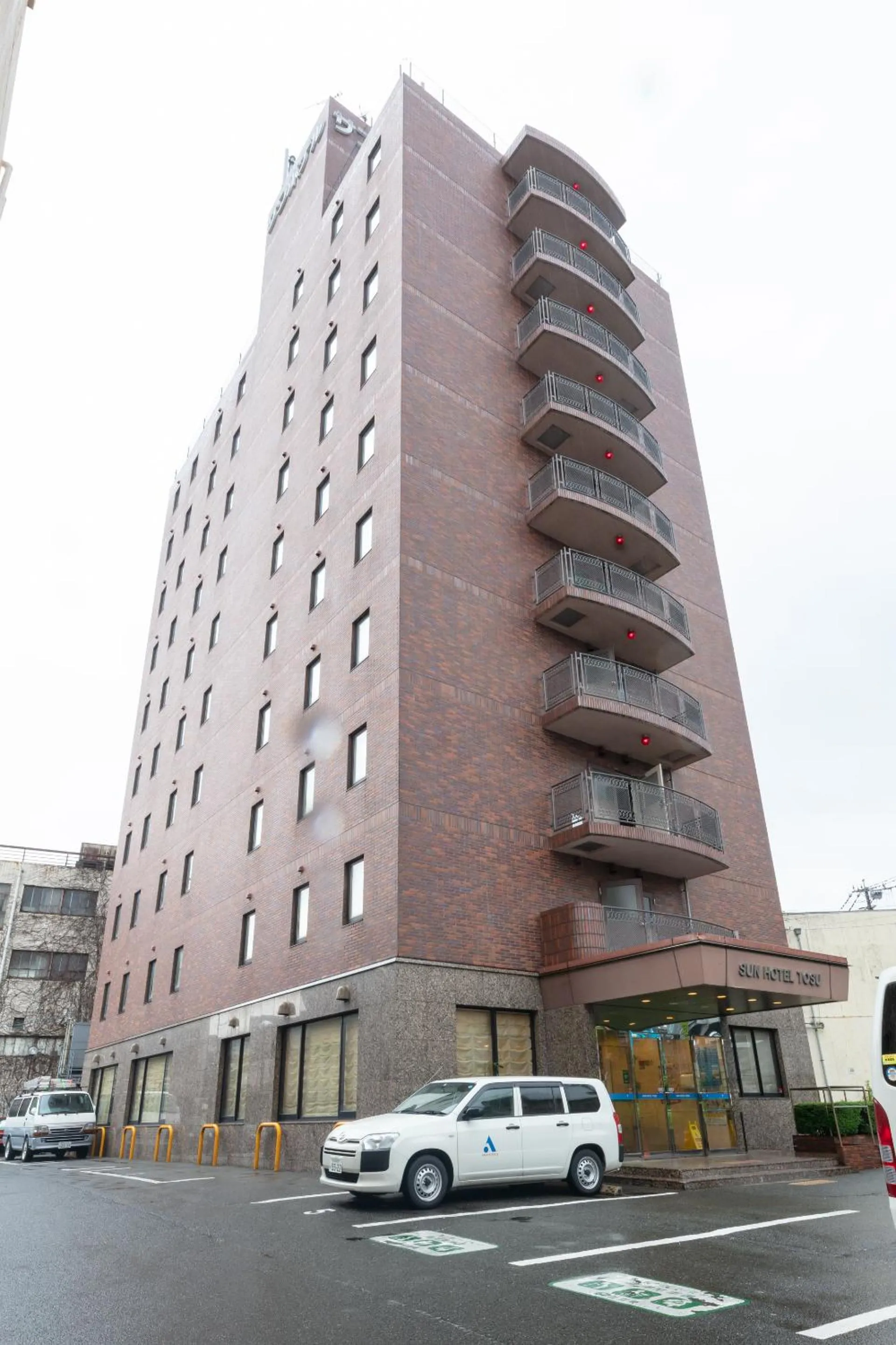 Facade/entrance in Sun Hotel Tosu Saga