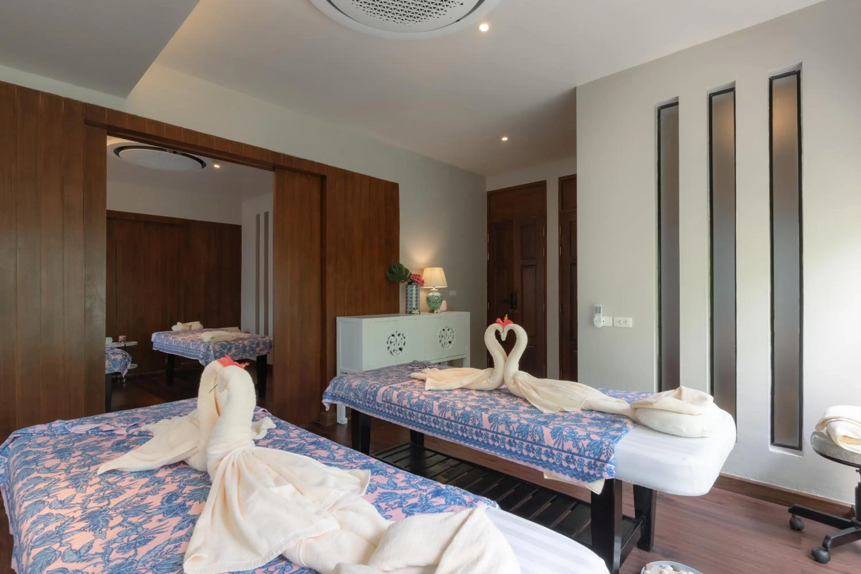 Spa and wellness centre/facilities, Bed in Andaman Embrace Patong, Phuket