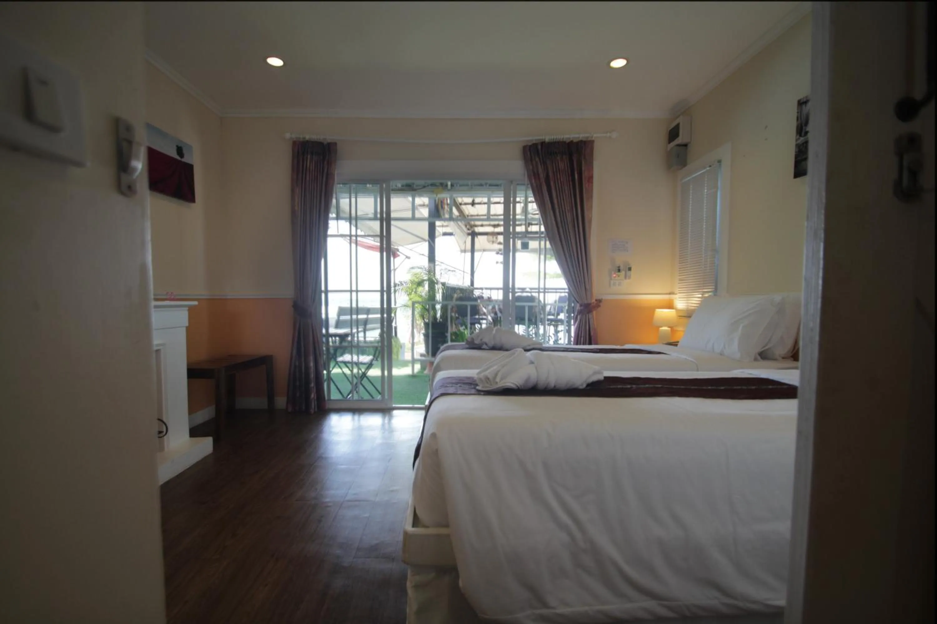 View (from property/room), Bed in Pattaya Paradise Beach Resort