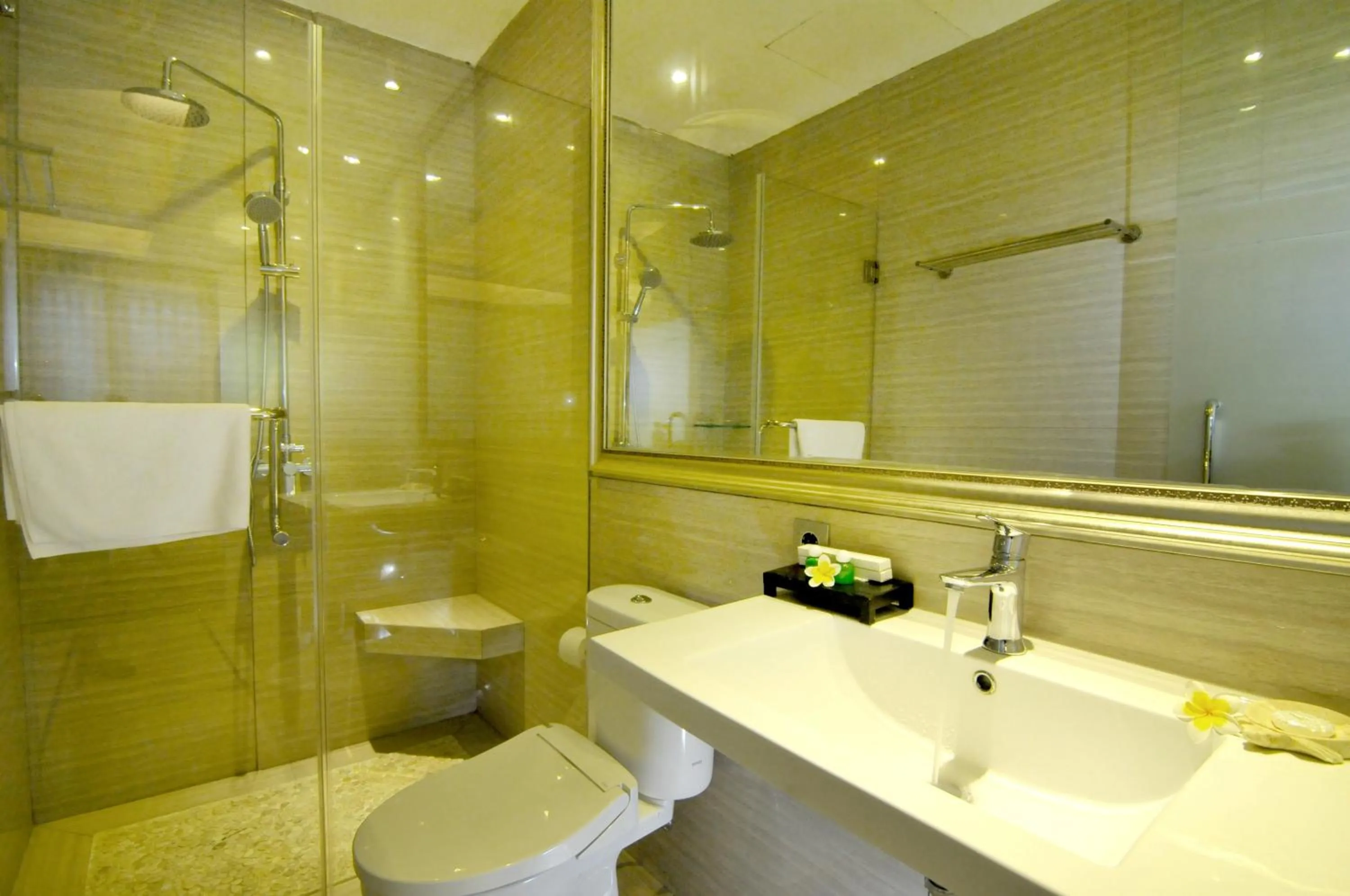 Bathroom in Sun Boutique Hotel