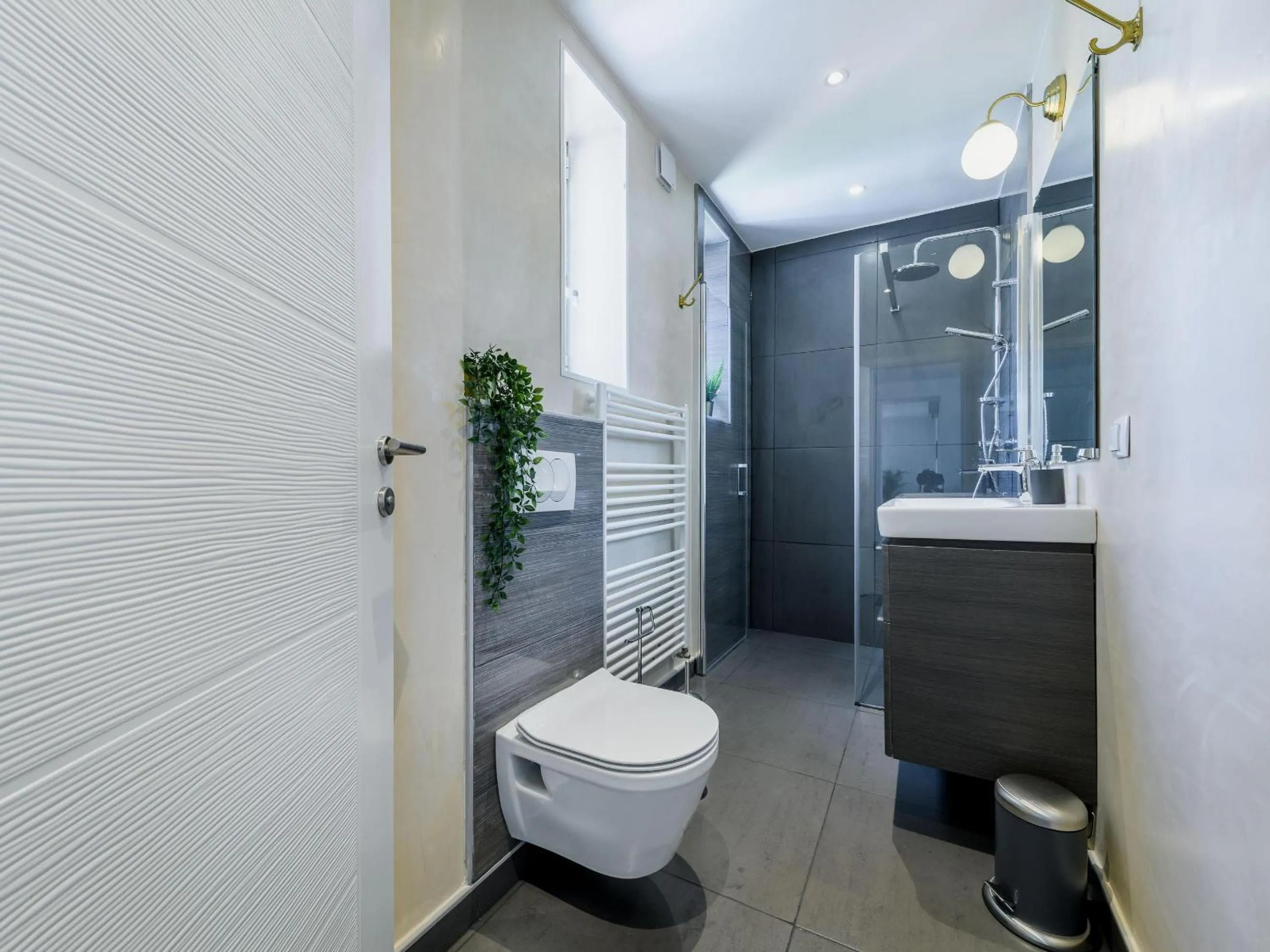 Bathroom in Superior Central Stay