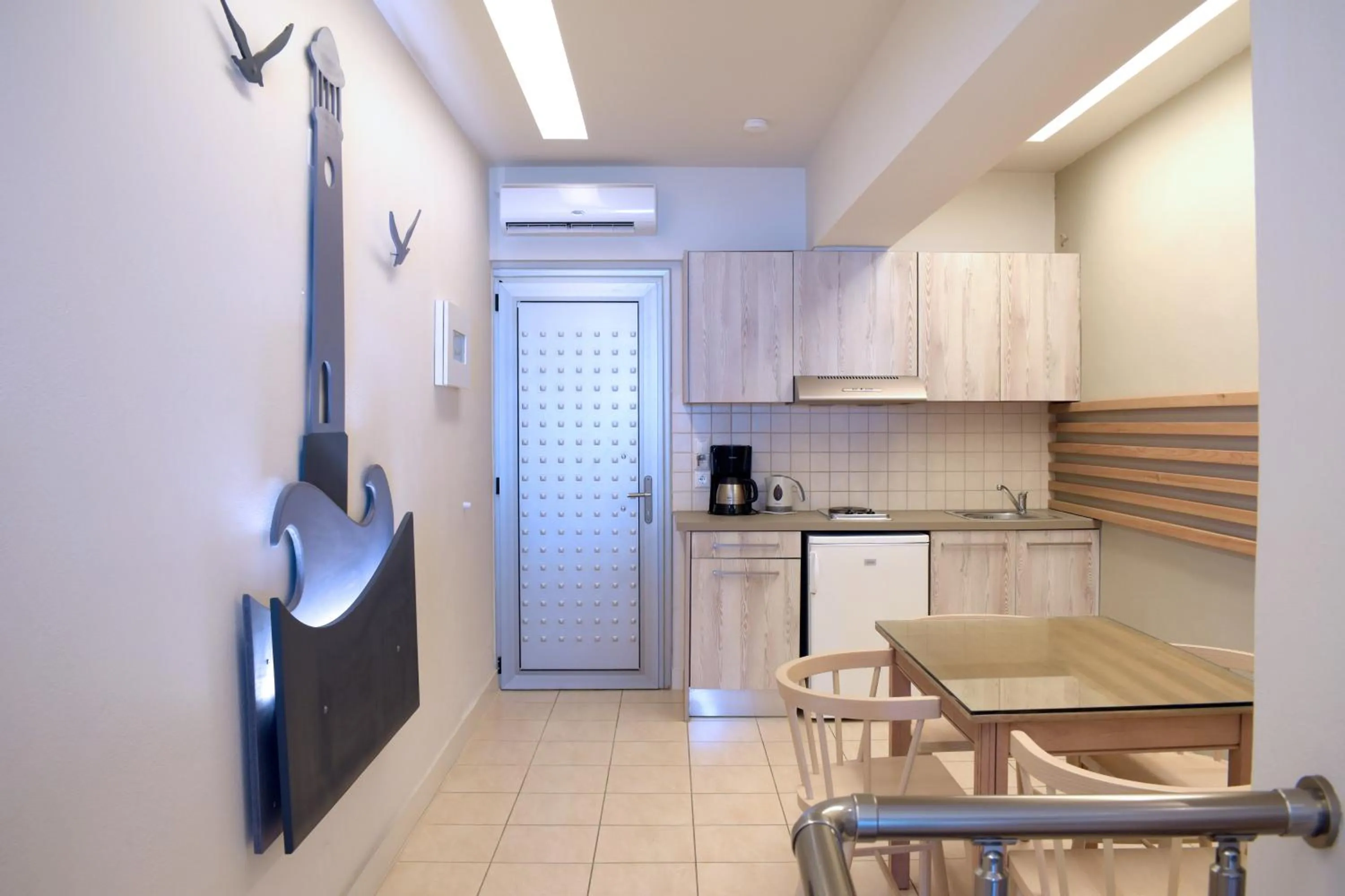 Kitchen or kitchenette in Blue Sky Hotel Apartments