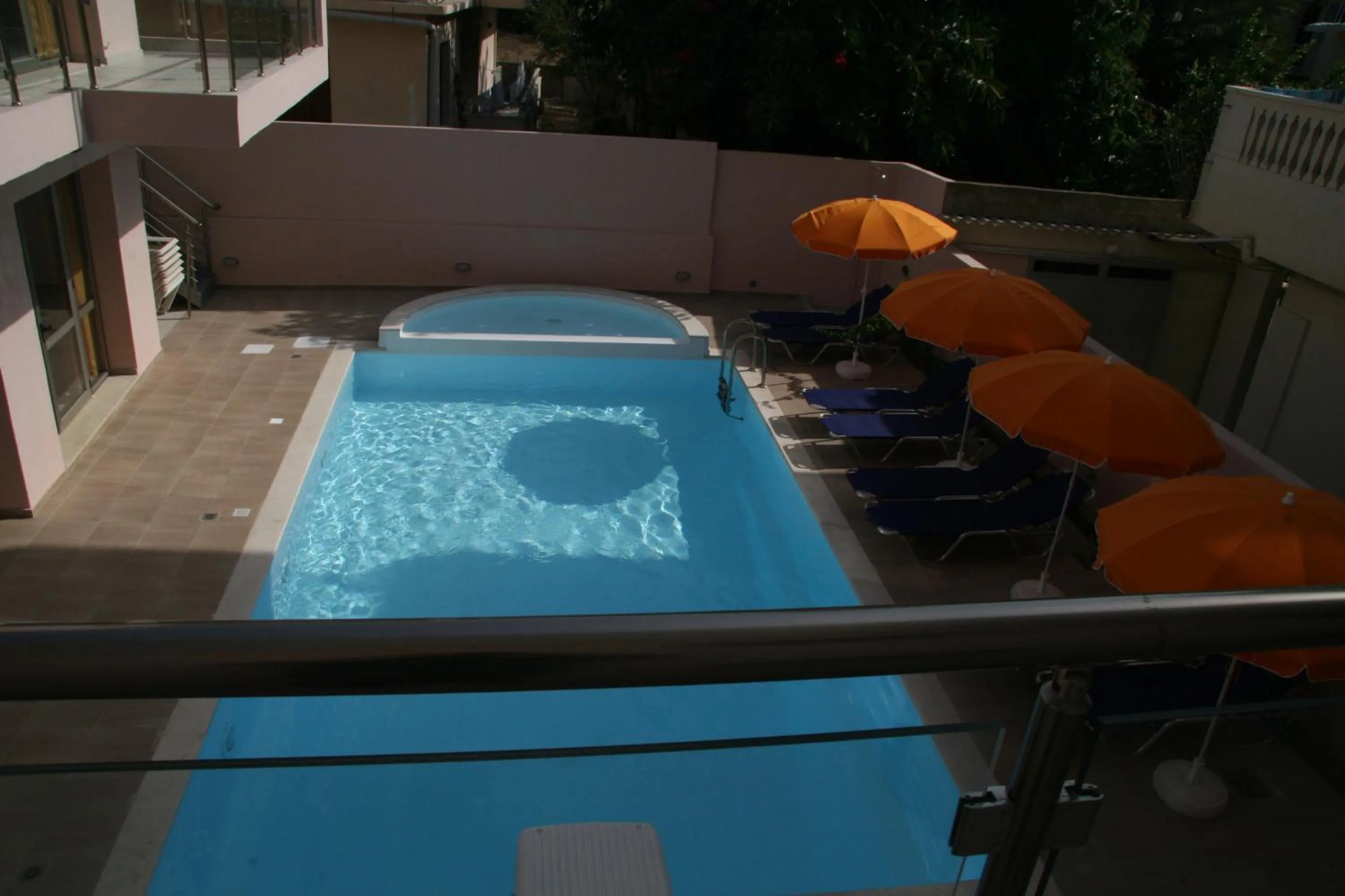 Blue Sky Hotel Apartments