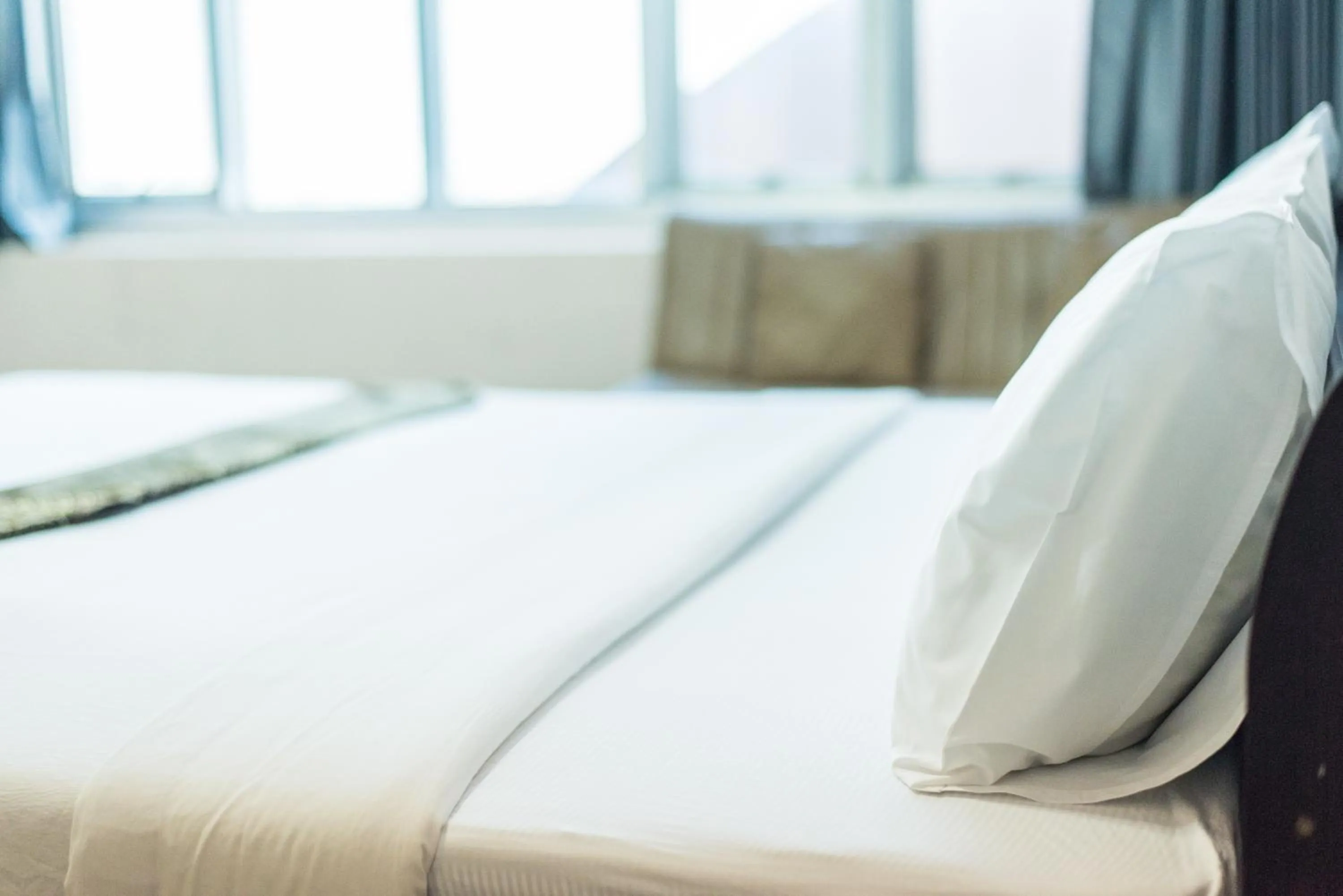 Bedroom, Bed in King Royal 2