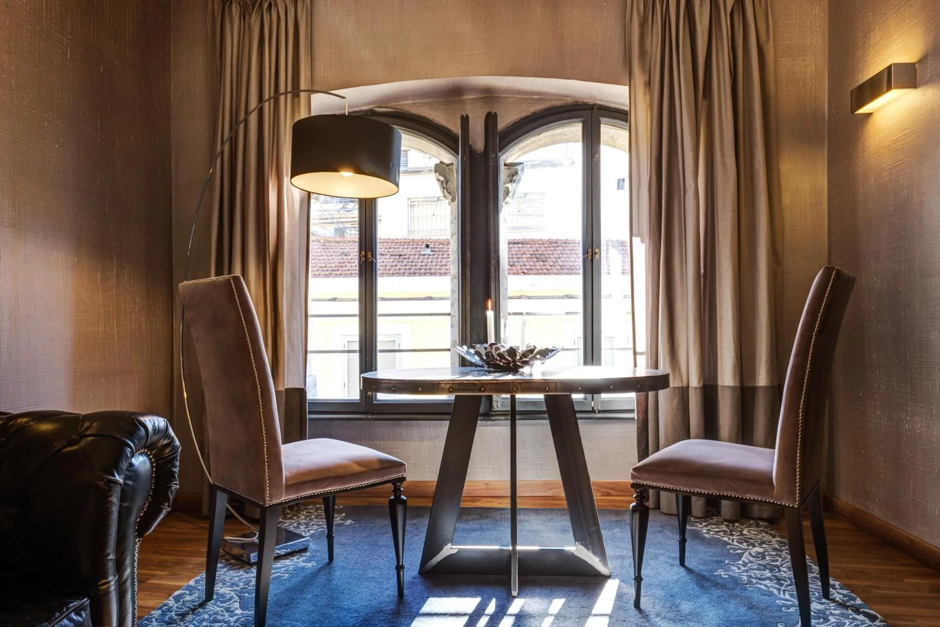 Living room in Dharma Luxury Hotel