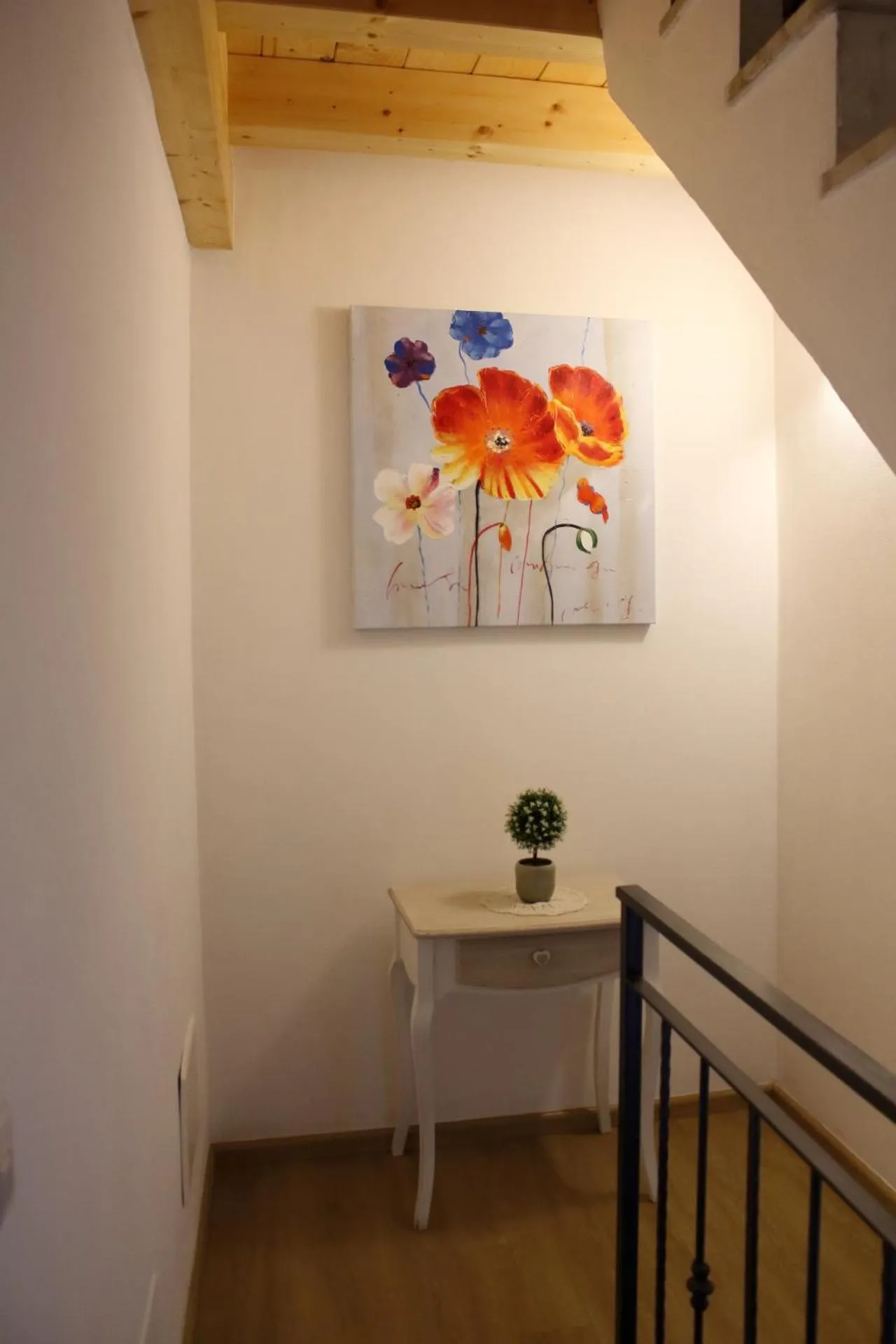 Decorative detail in LA MAGNOLIA Guests House