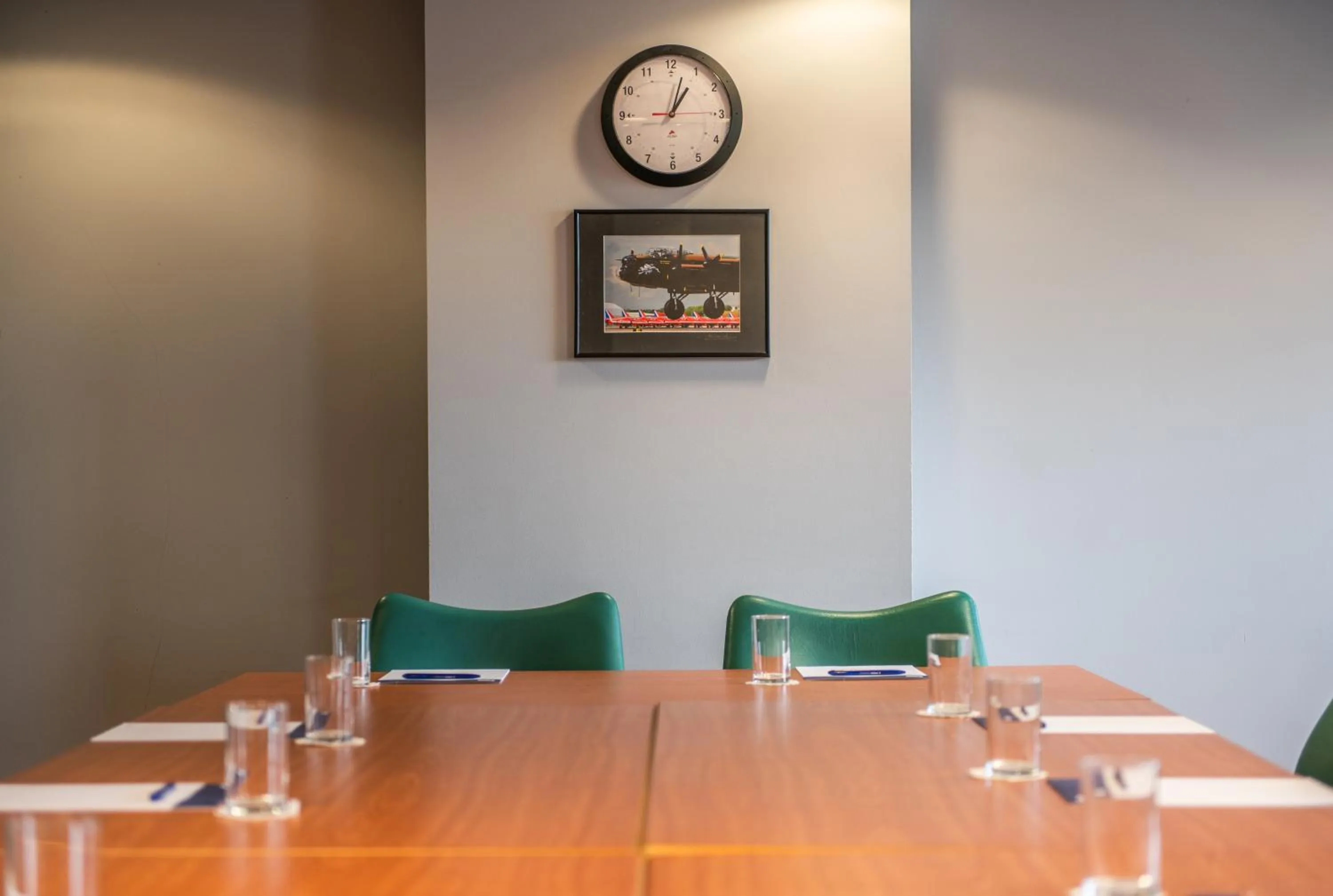 Meeting/conference room in Holiday Inn Express Ramsgate – Minster by IHG