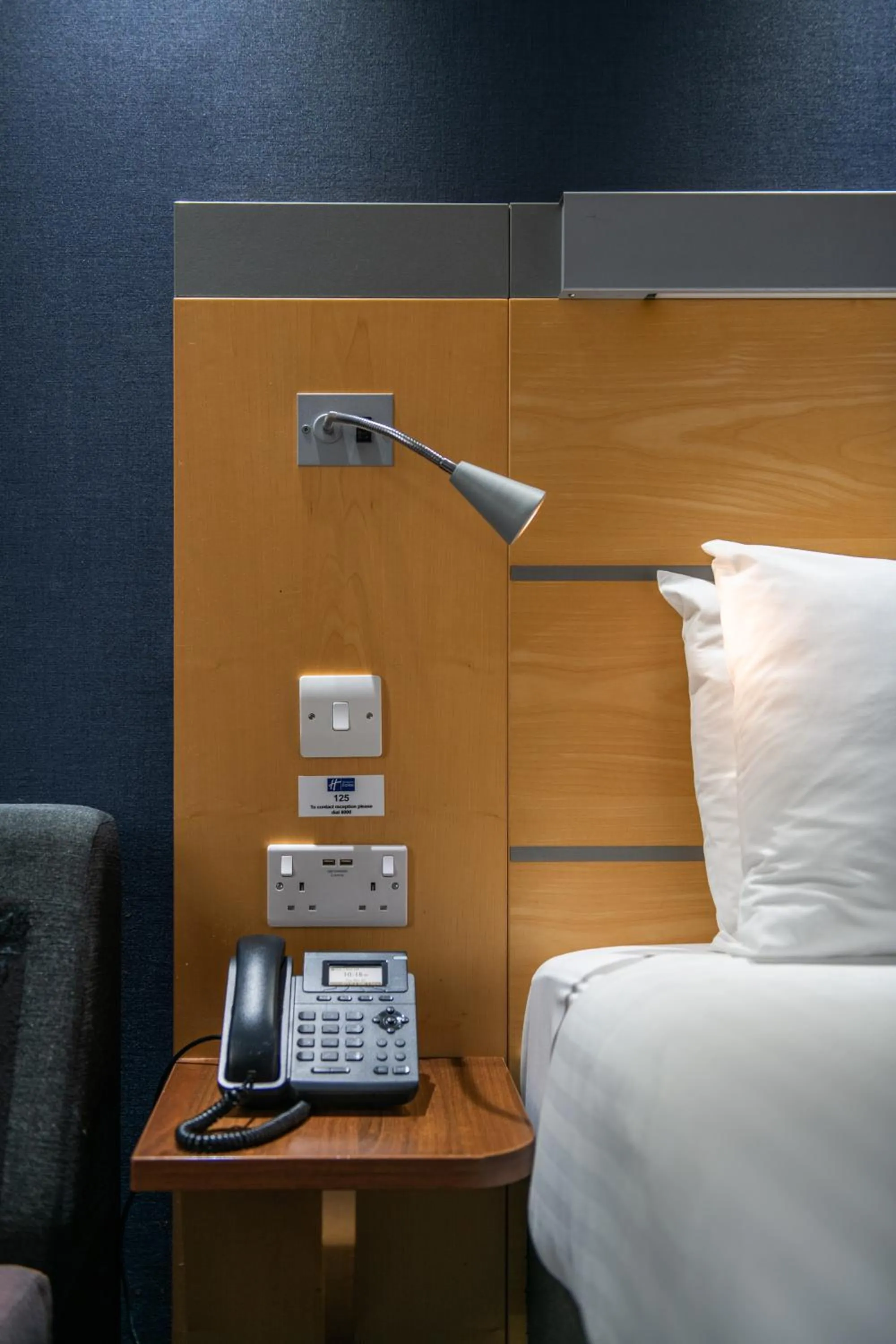 Bed in Holiday Inn Express Ramsgate – Minster by IHG