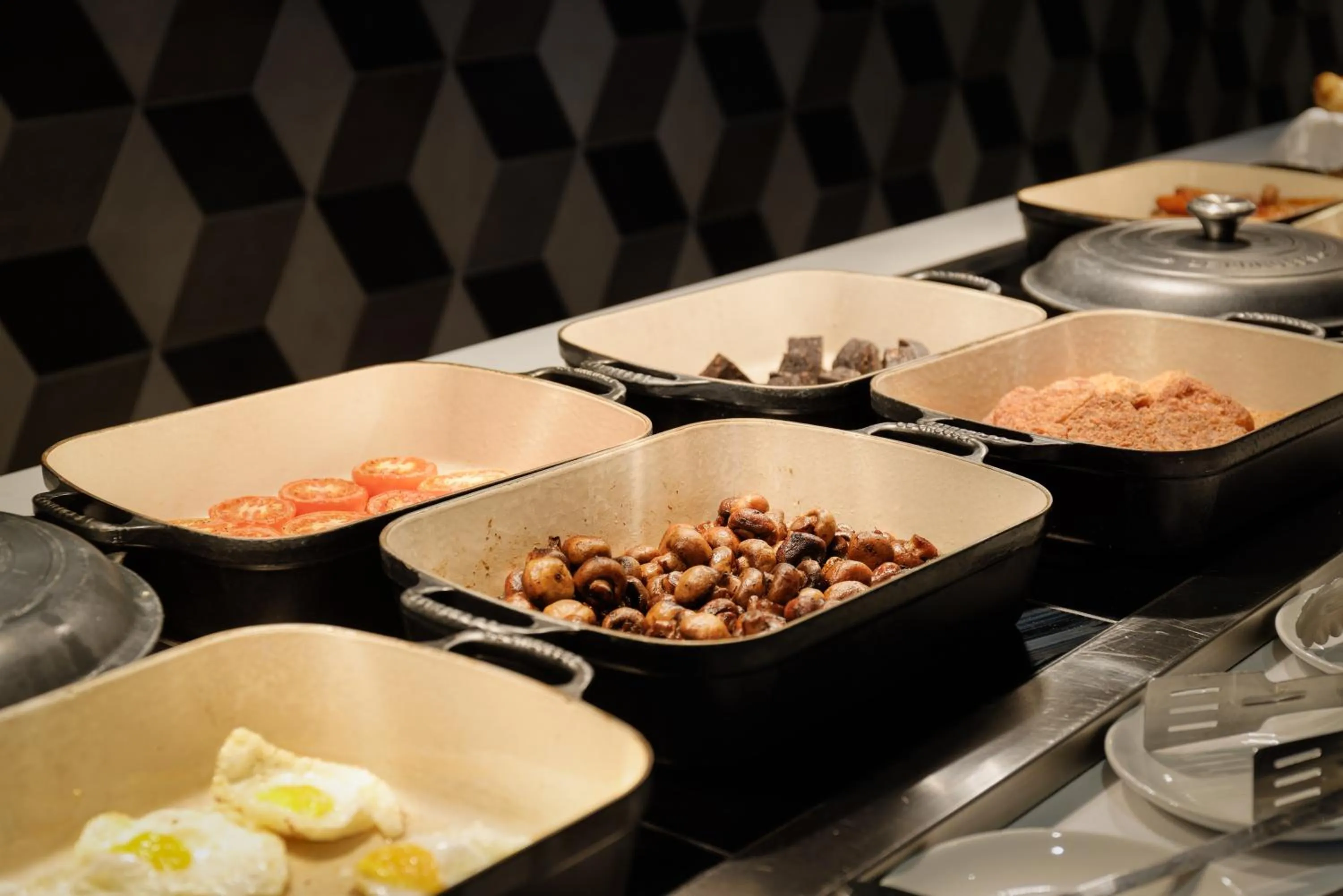 Breakfast in Holiday Inn Mansfield Alfreton M1 Jct 28 by IHG