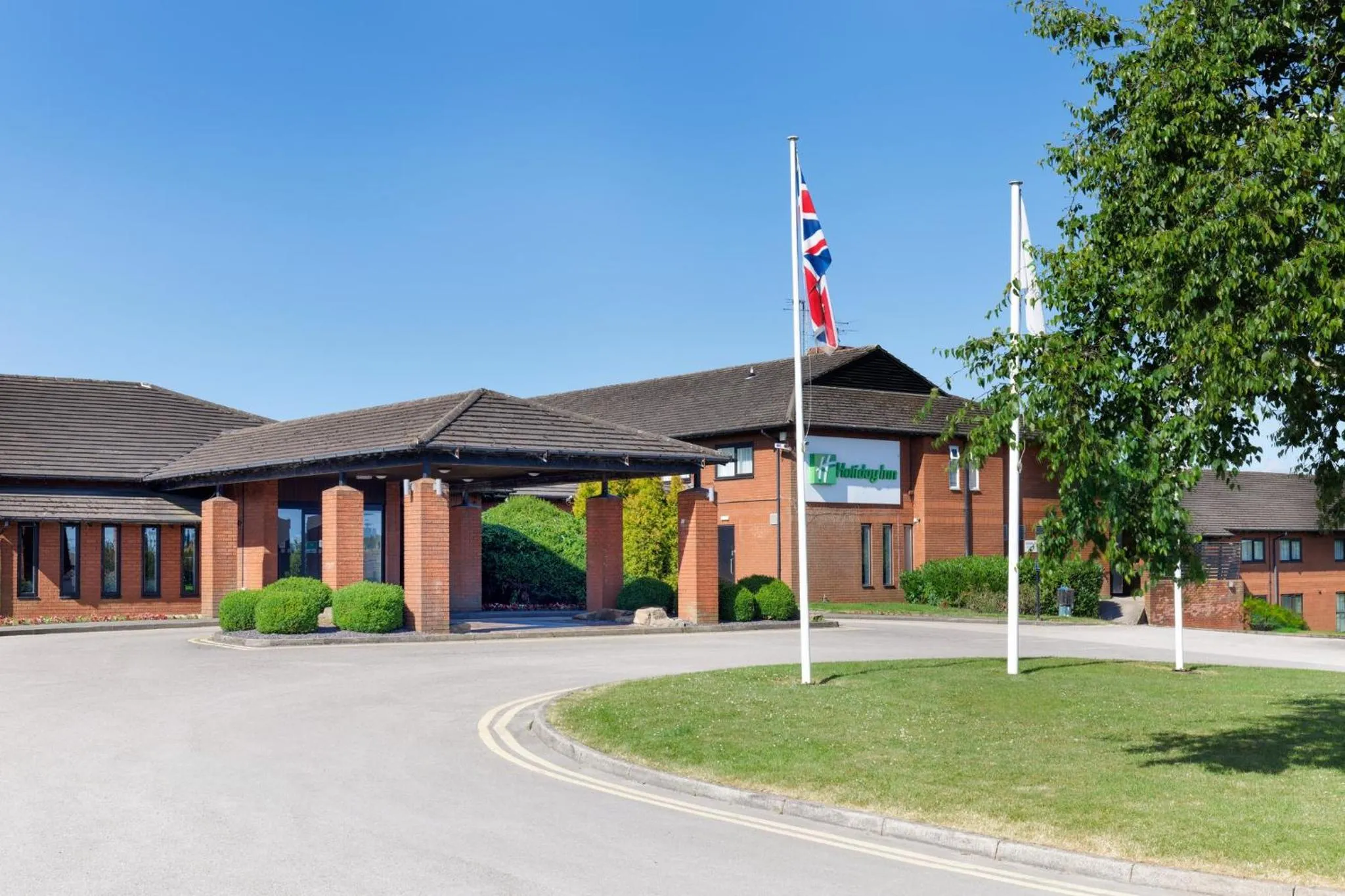 Property building in Holiday Inn Mansfield Alfreton M1 Jct 28 by IHG