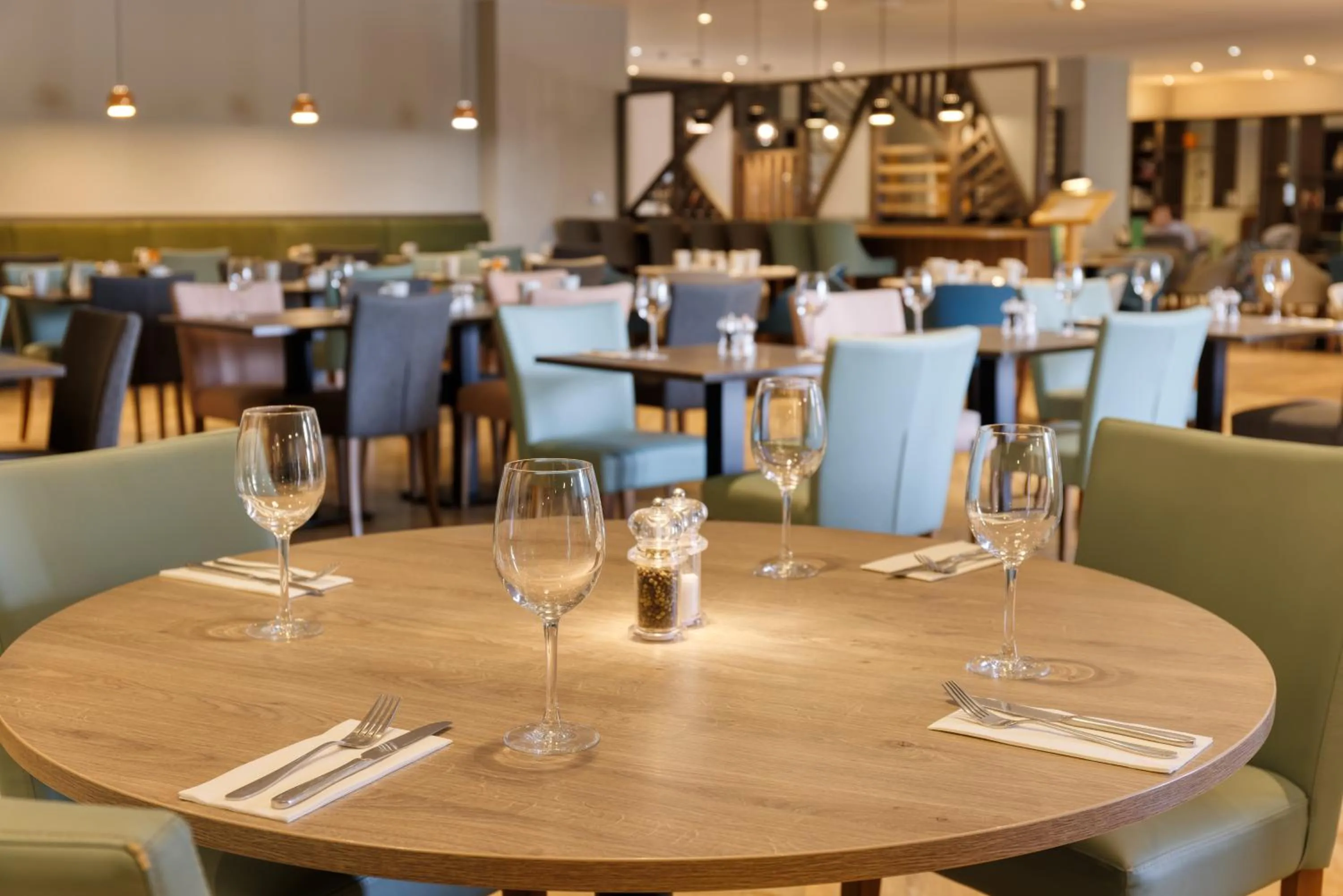 Restaurant/places to eat in Holiday Inn Mansfield Alfreton M1 Jct 28 by IHG