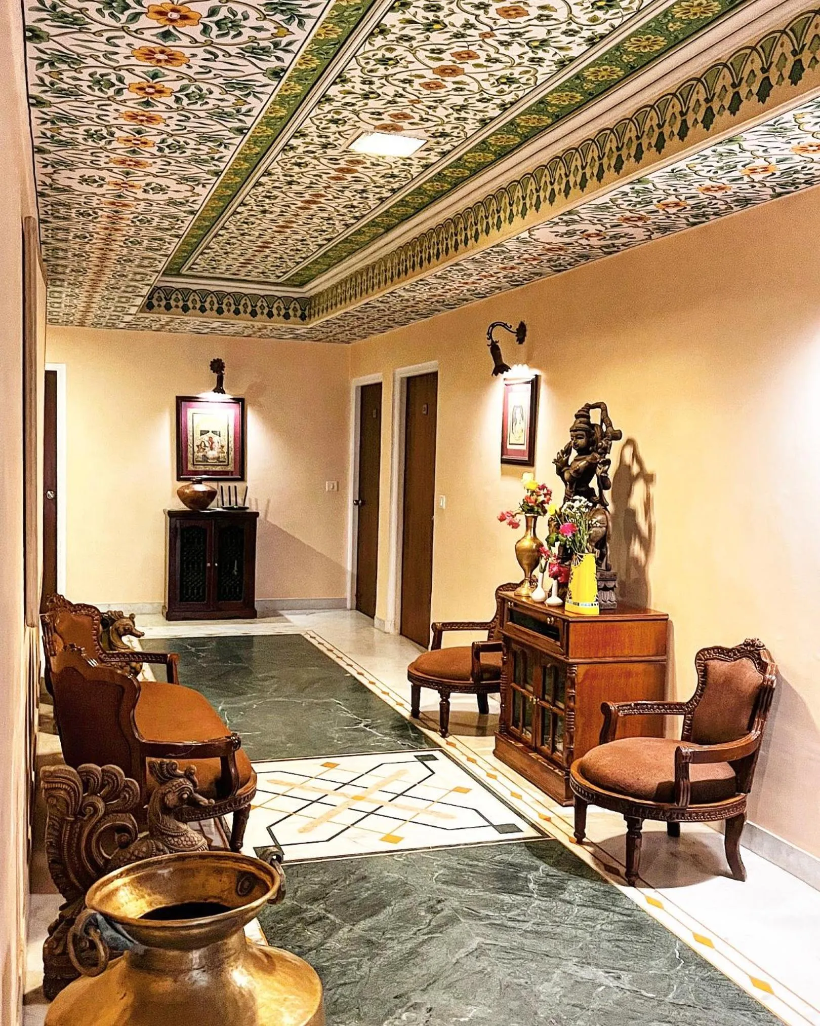 Lobby or reception in Anuraag Villa