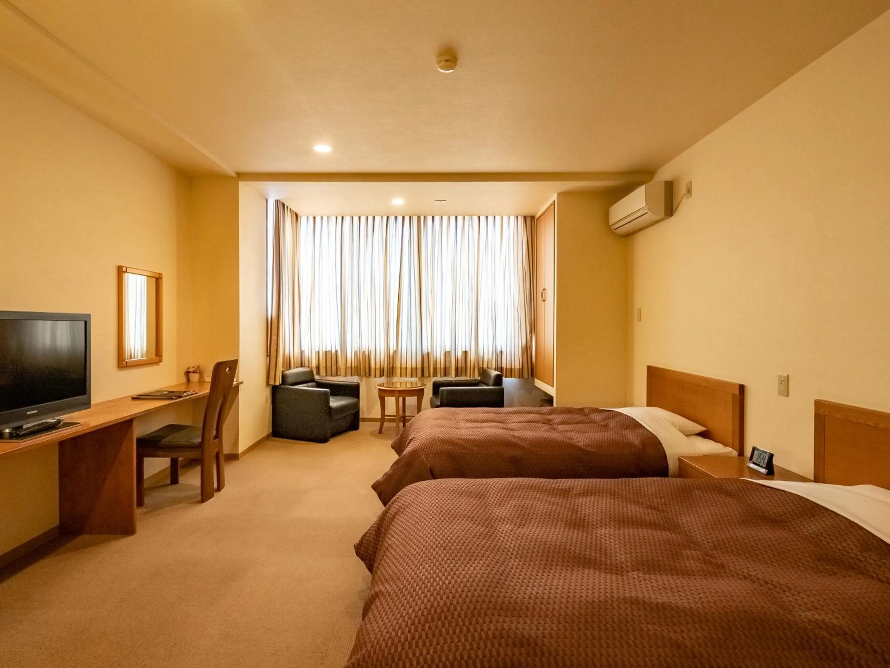 Photo of the whole room, Bed in HAKONE GORA ONSEN Hotel Kasansui