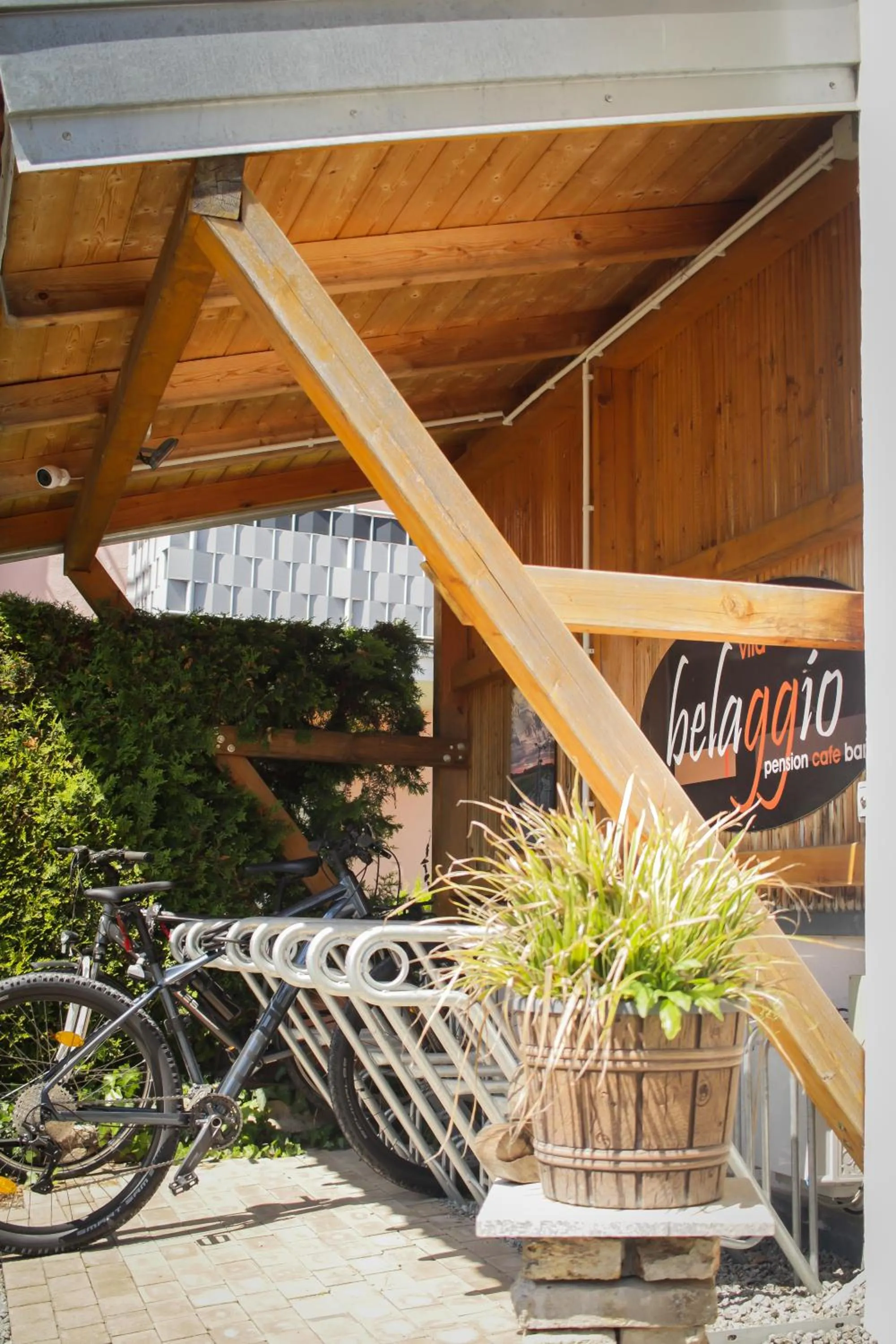 Cycling in Vila Belaggio