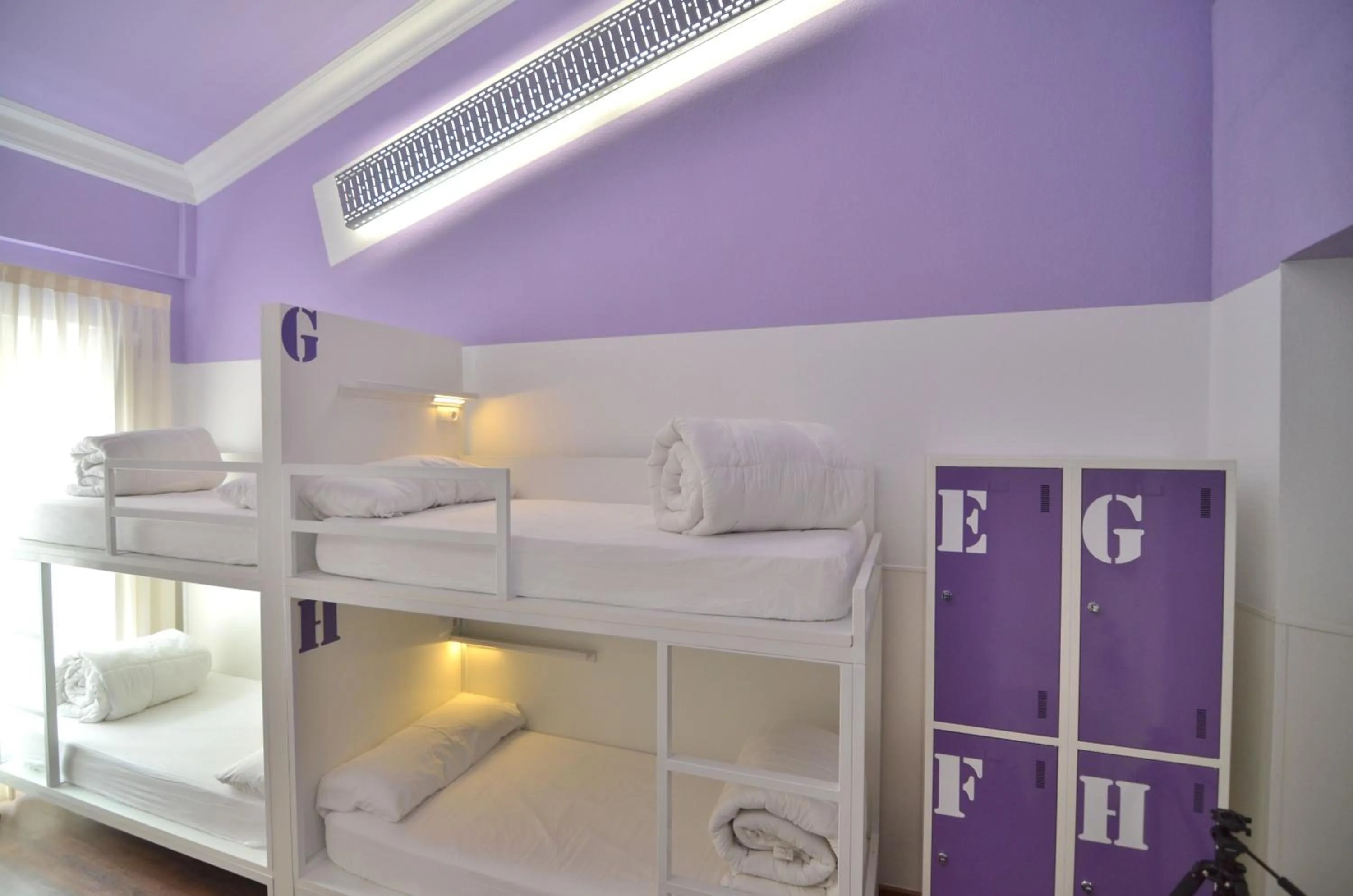 Bedroom, Bed in Far Home Atocha