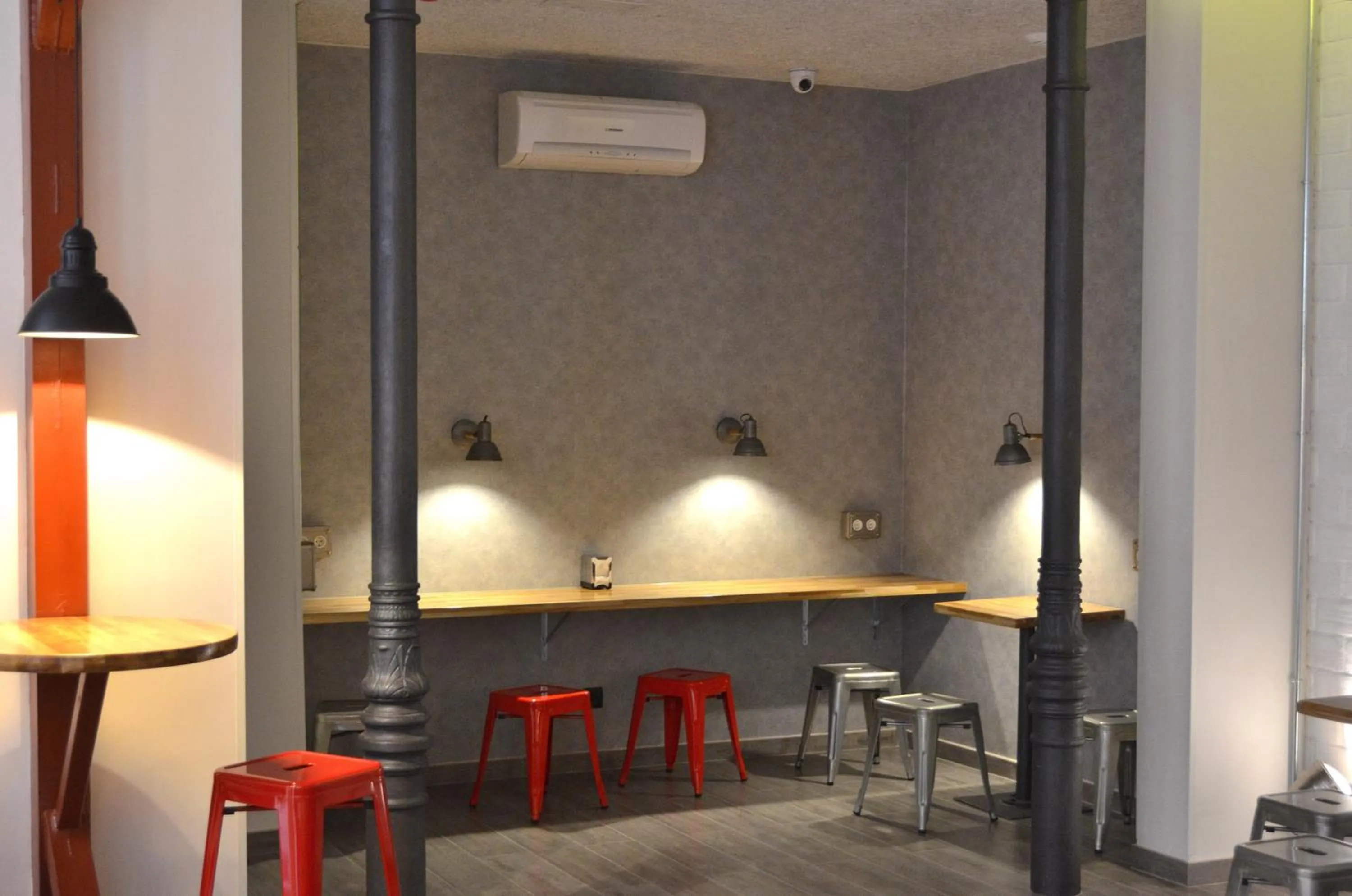 Area and facilities in Far Home Atocha