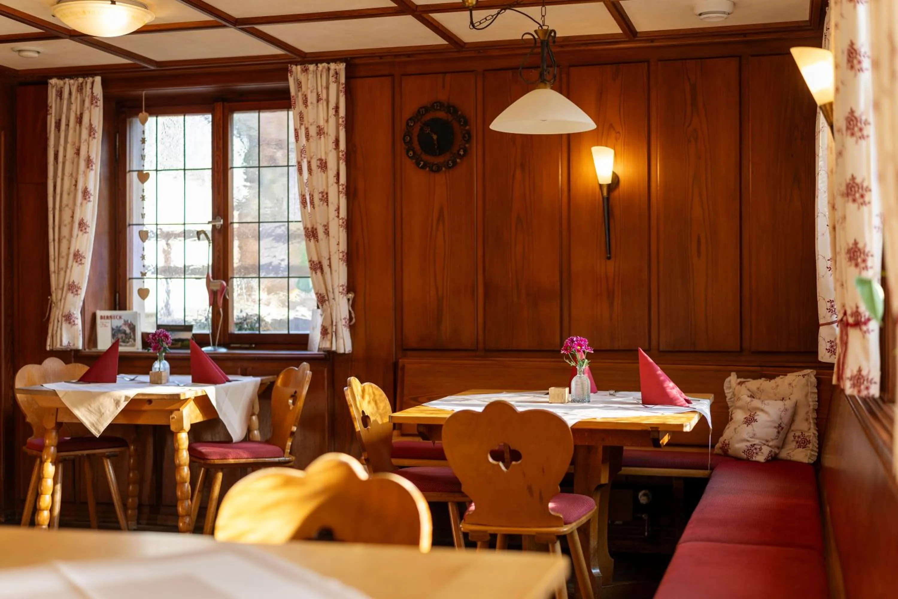 Restaurant/places to eat in Hotel Rössle Berneck