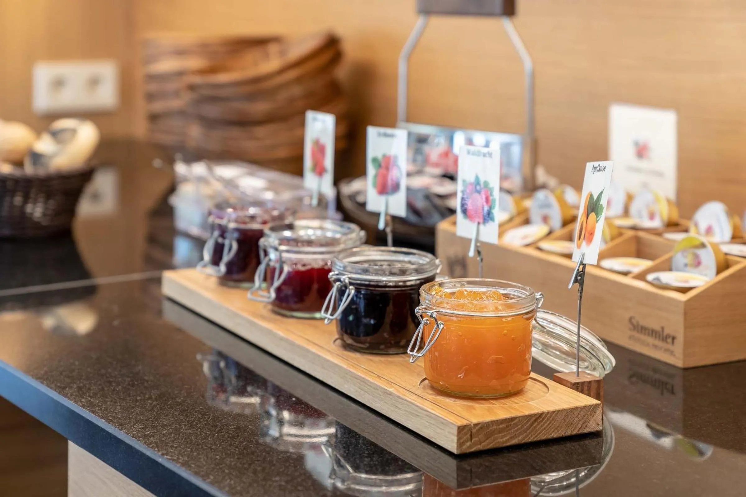 Breakfast in Hotel Rössle Berneck